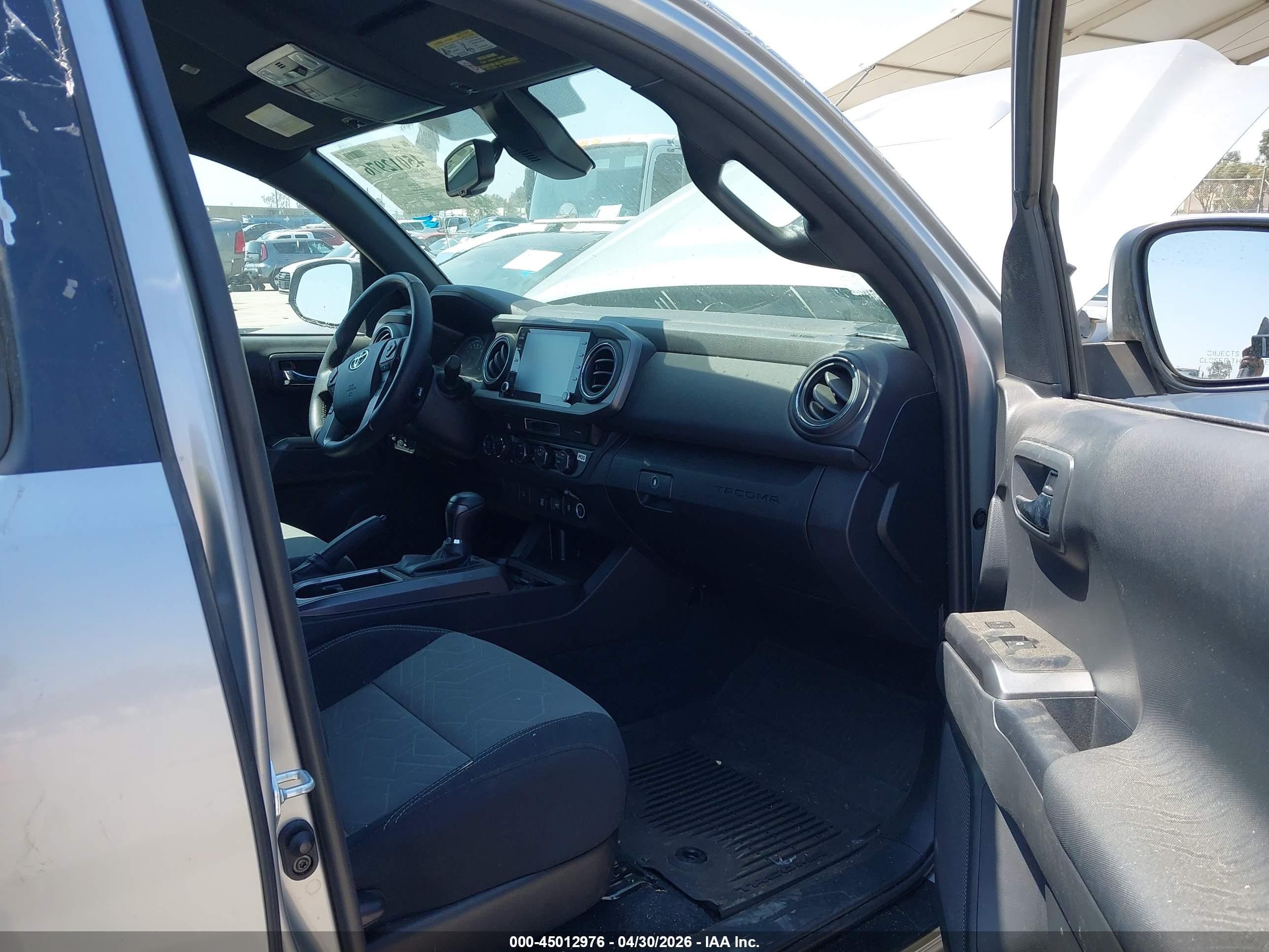 2023 Toyota Tacoma Trd Sport Серебряный vin: 3TMDZ5BN4PM164145
