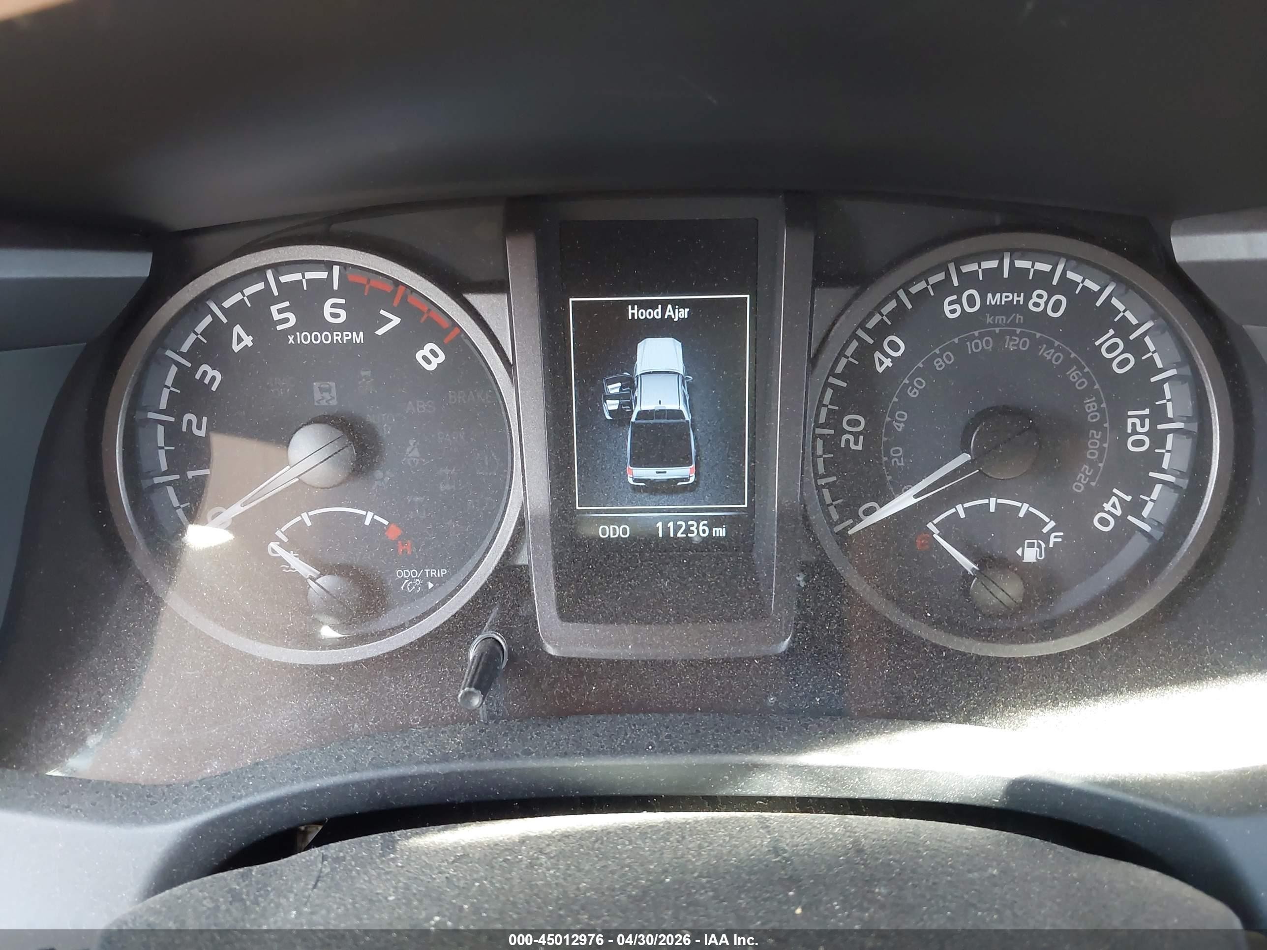2023 Toyota Tacoma Trd Sport Серебряный vin: 3TMDZ5BN4PM164145