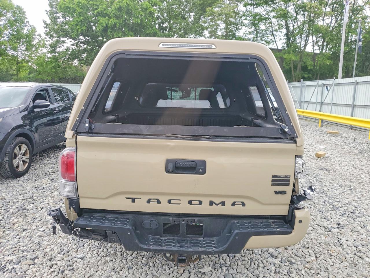 2020 Toyota Tacoma Trd Sport Tan vin: 3TMDZ5BN6LM089152