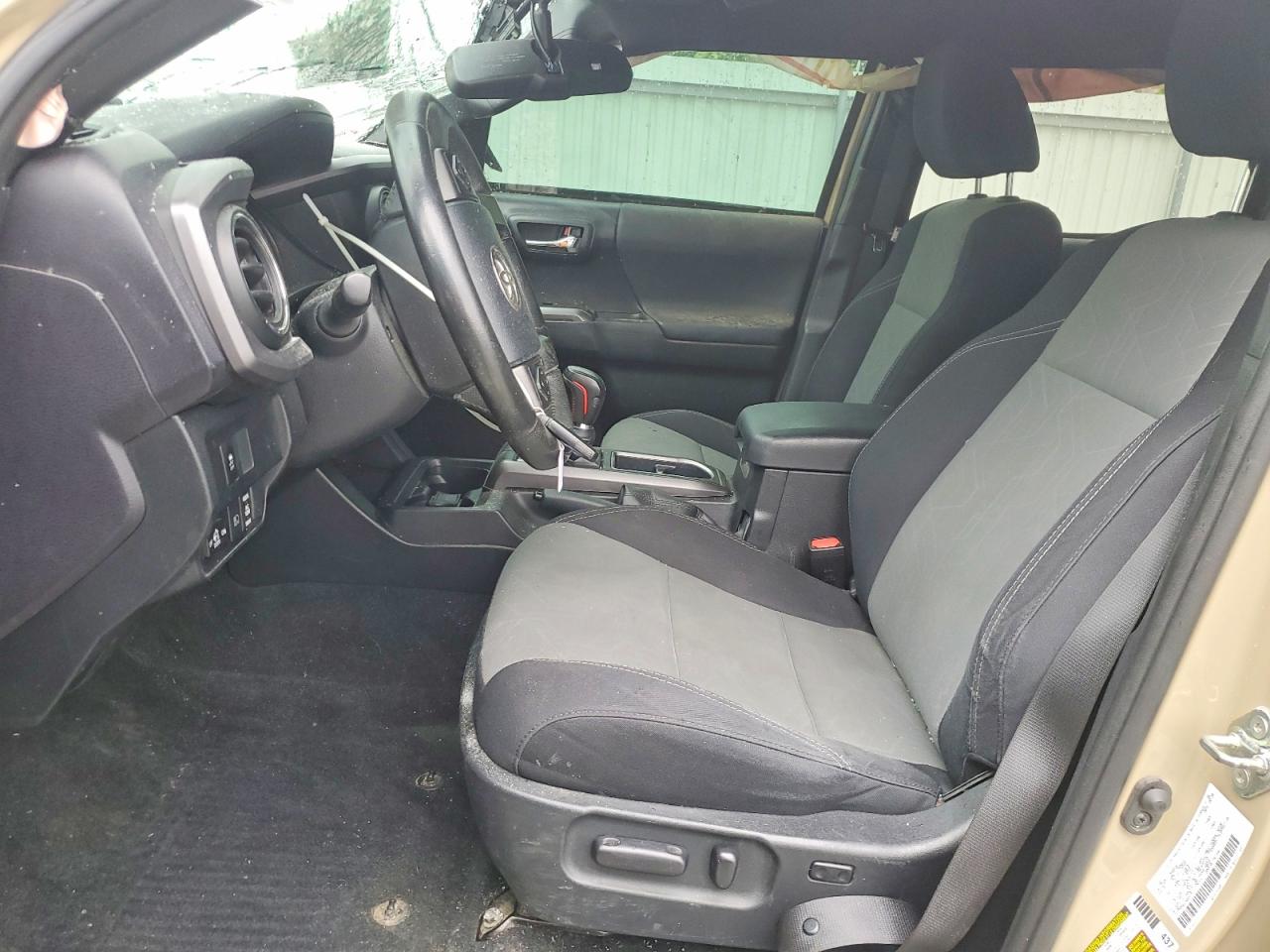 2020 Toyota Tacoma Trd Sport Tan vin: 3TMDZ5BN6LM089152