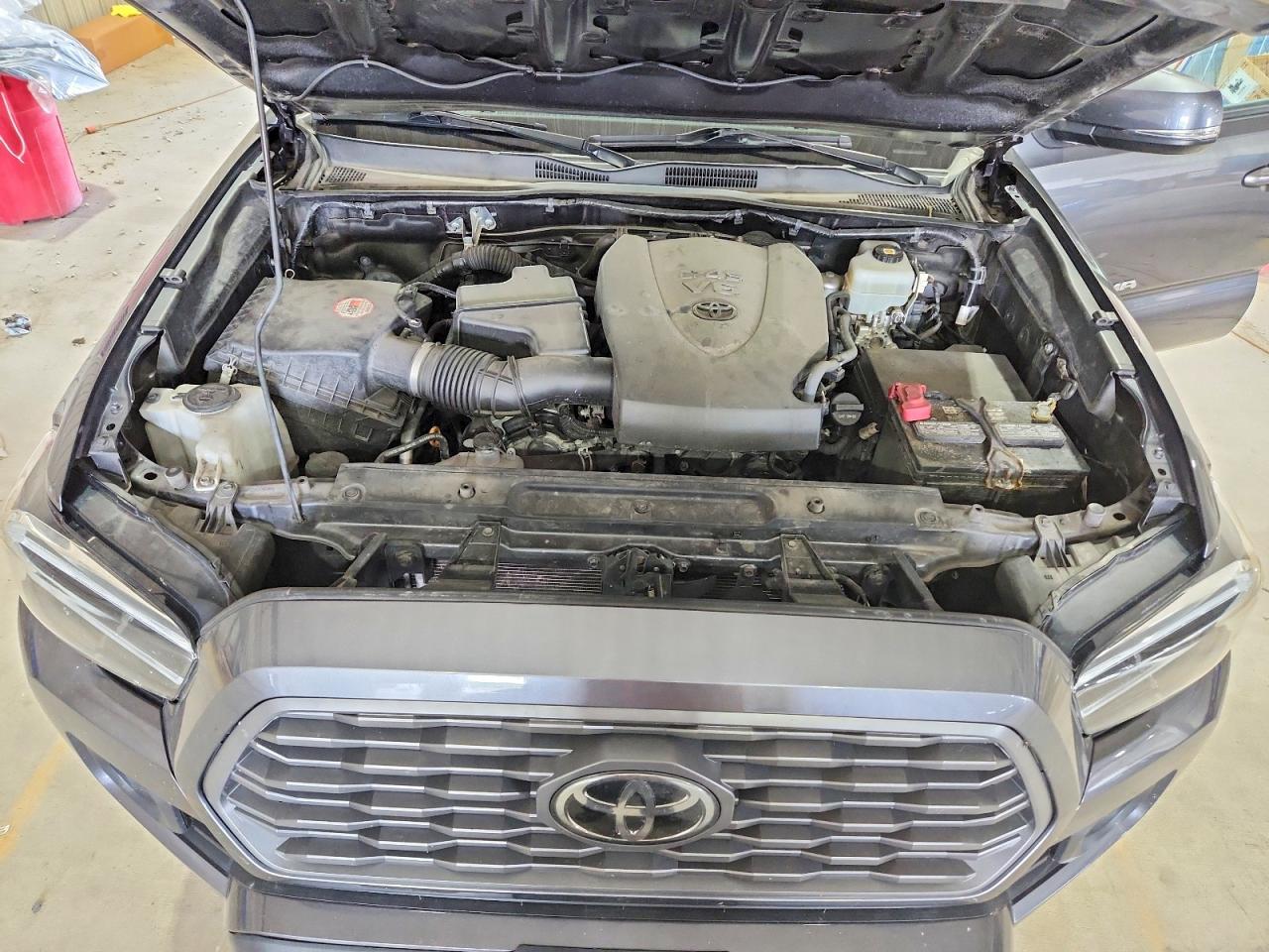 2021 Toyota Tacoma Trd Off-road Угольный vin: 3TMDZ5BN8MM103649