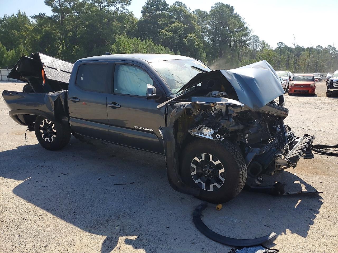 2020 Toyota Tacoma Trd Off-road Charcoal vin: 3TMDZ5BN9LM092319