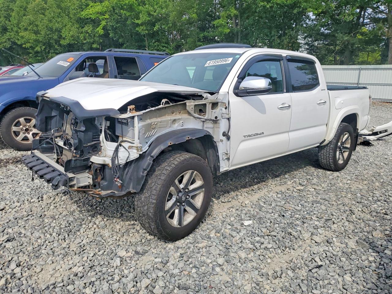 2017 Toyota Tacoma Limited White vin: 3TMGZ5AN2HM059751