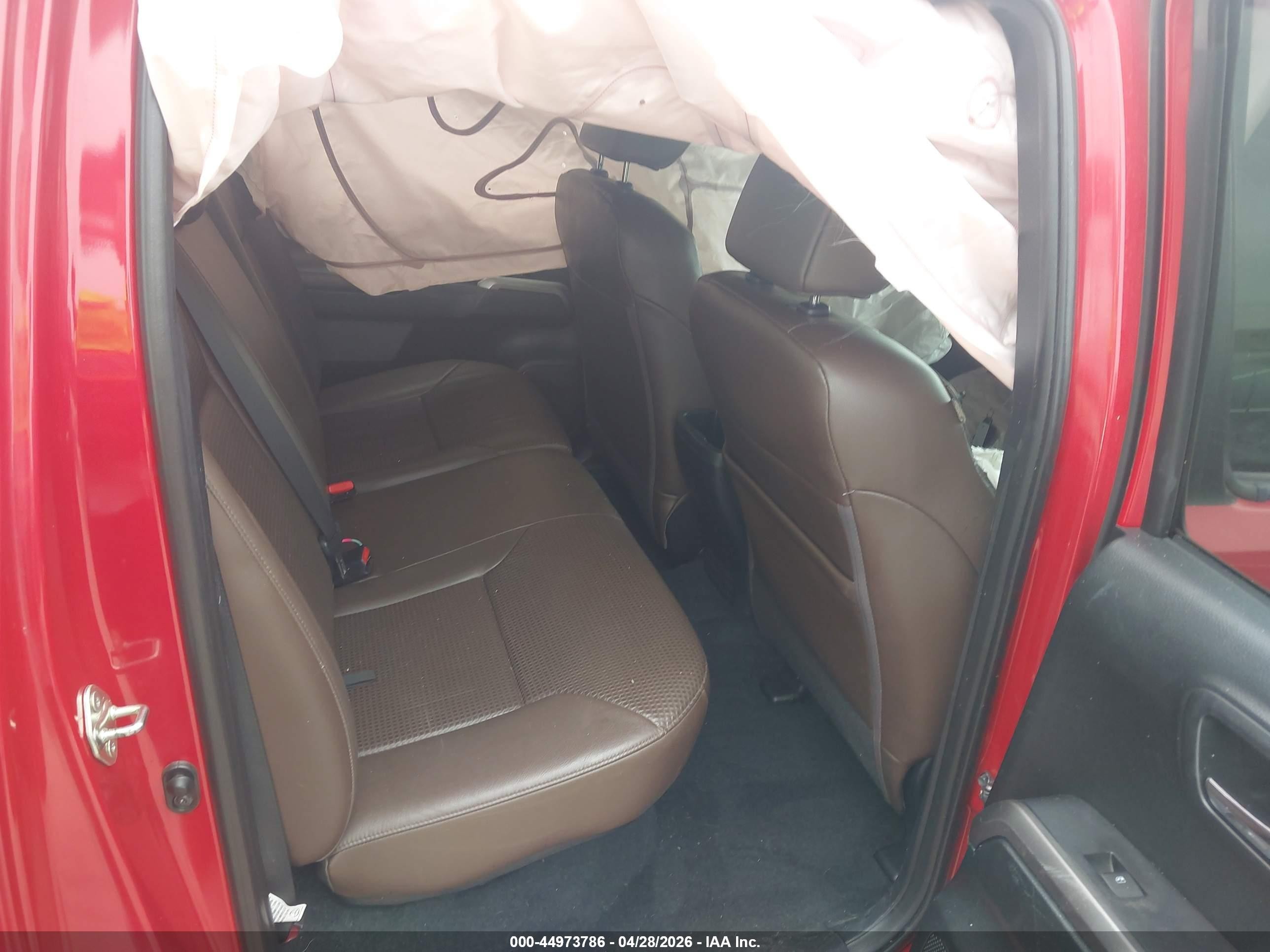 2018 Toyota Tacoma Limited Красный vin: 3TMGZ5AN7JM125023