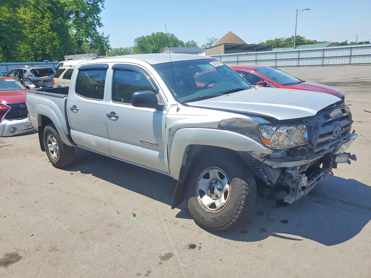 2010 Toyota Tacoma Double Cab Prerunner Silver vin: 3TMJU4GN0AM102334