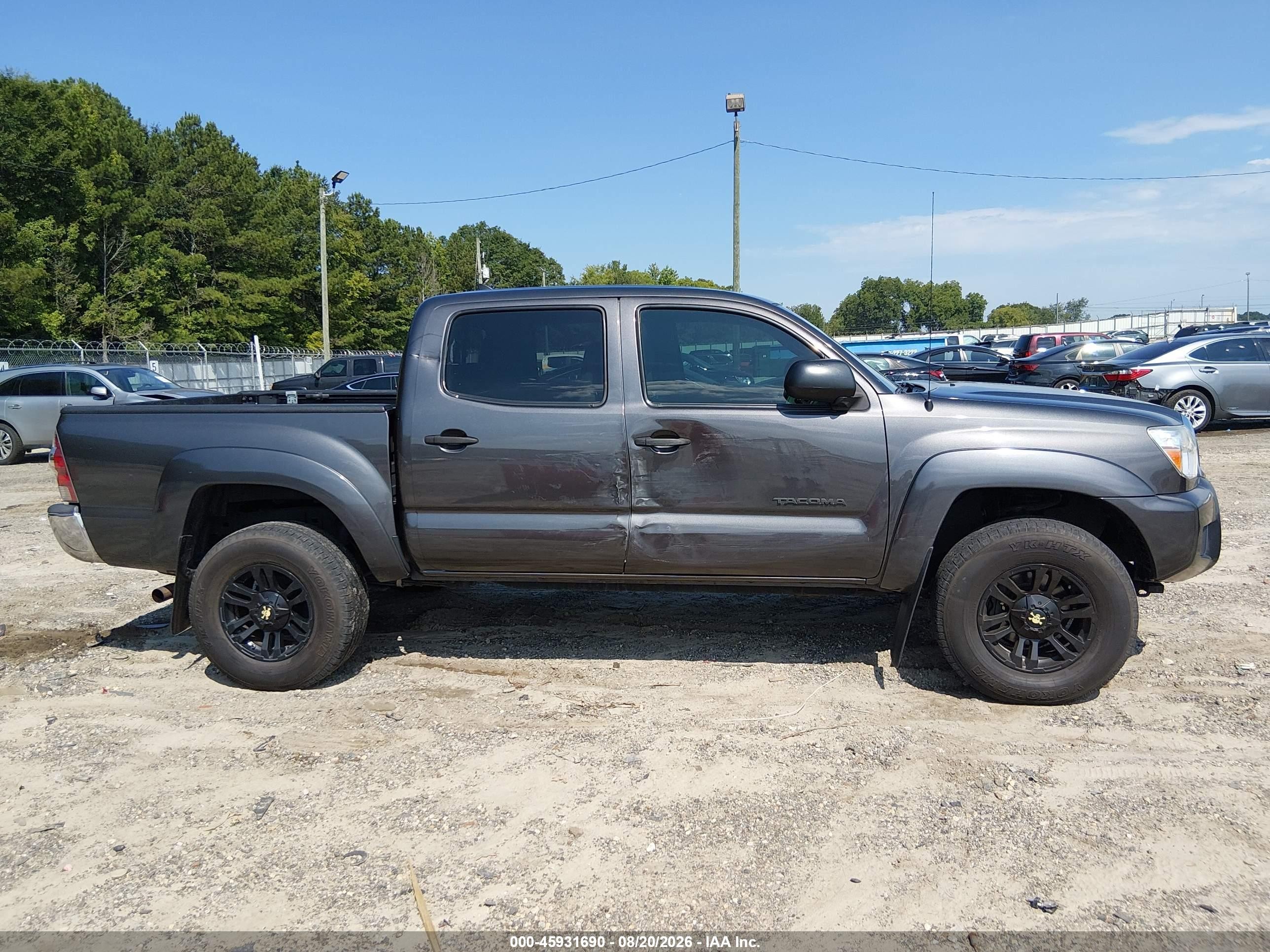 2012 Toyota Tacoma Prerunner V6 Gray vin: 3TMJU4GN0CM137216