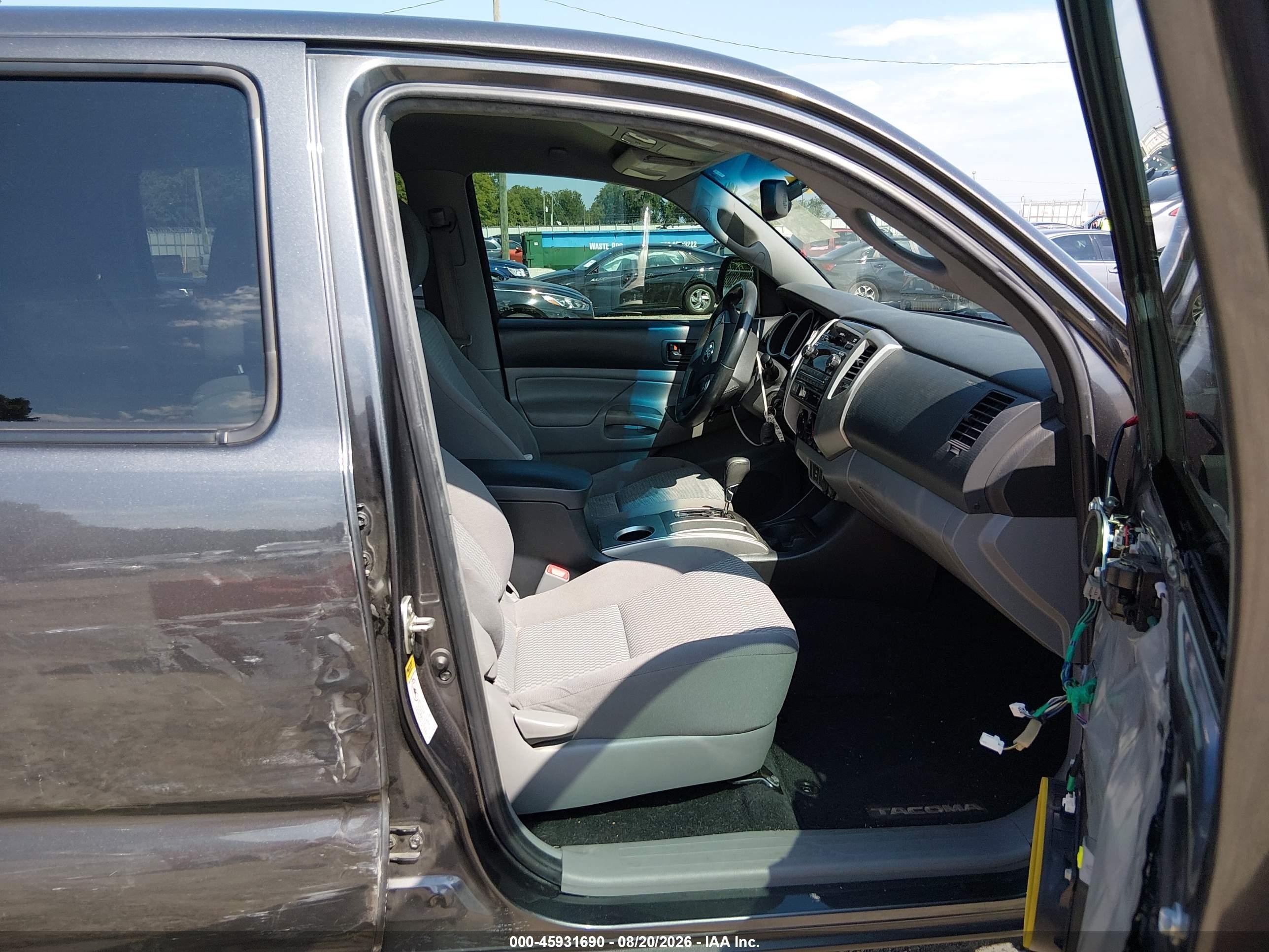 2012 Toyota Tacoma Prerunner V6 Gray vin: 3TMJU4GN0CM137216