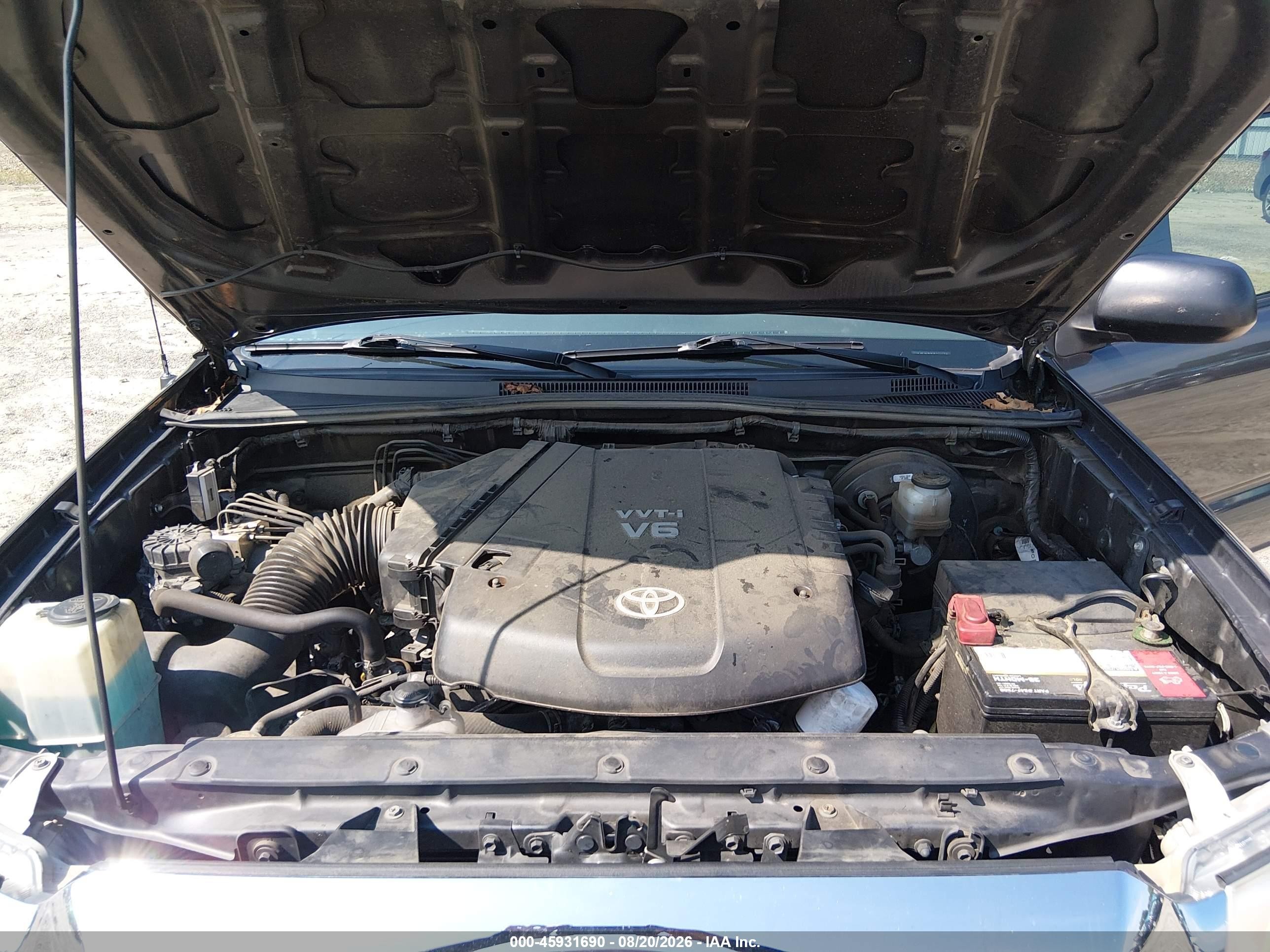 2012 Toyota Tacoma Prerunner V6 Gray vin: 3TMJU4GN0CM137216