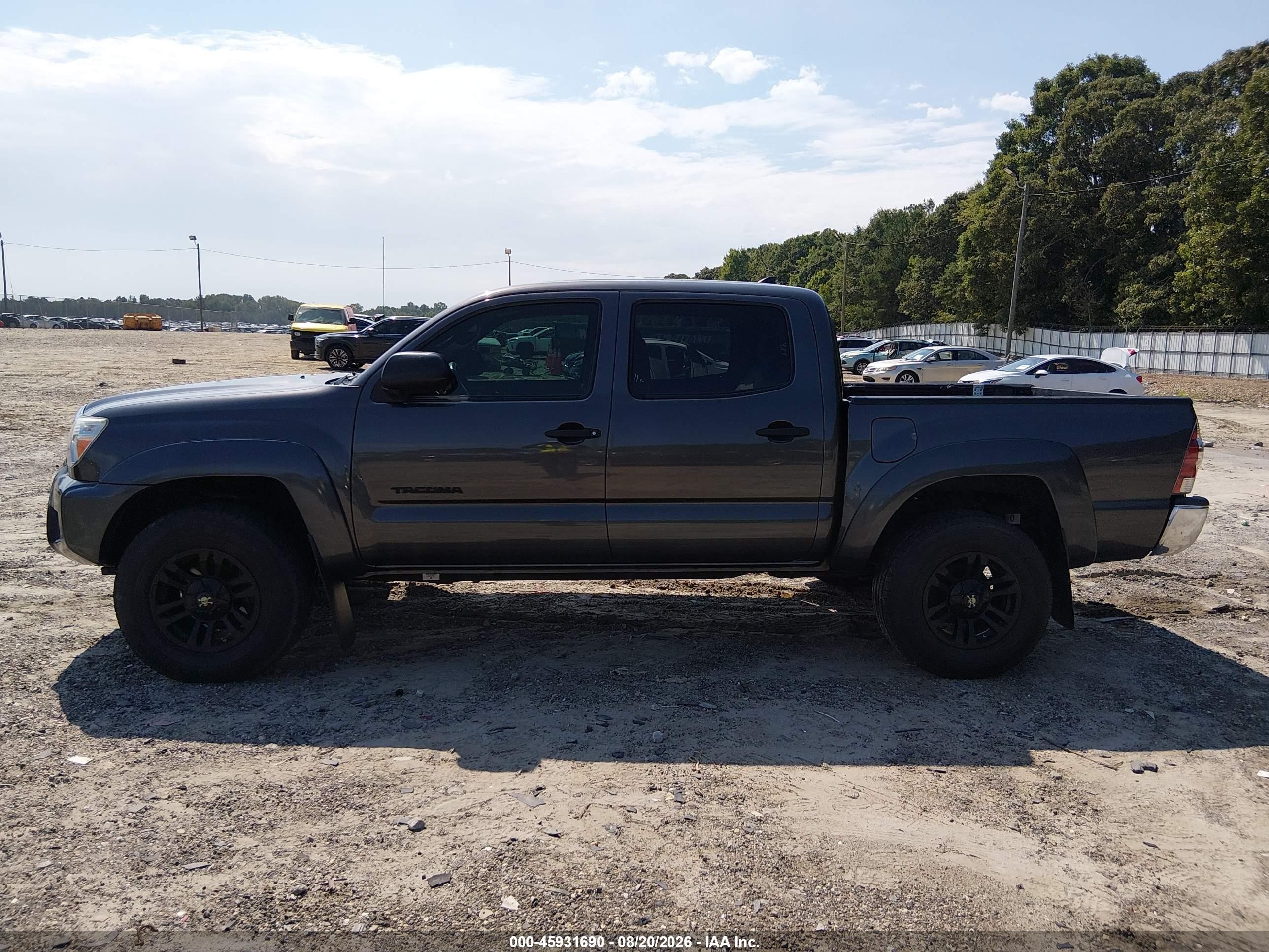 2012 Toyota Tacoma Prerunner V6 Gray vin: 3TMJU4GN0CM137216