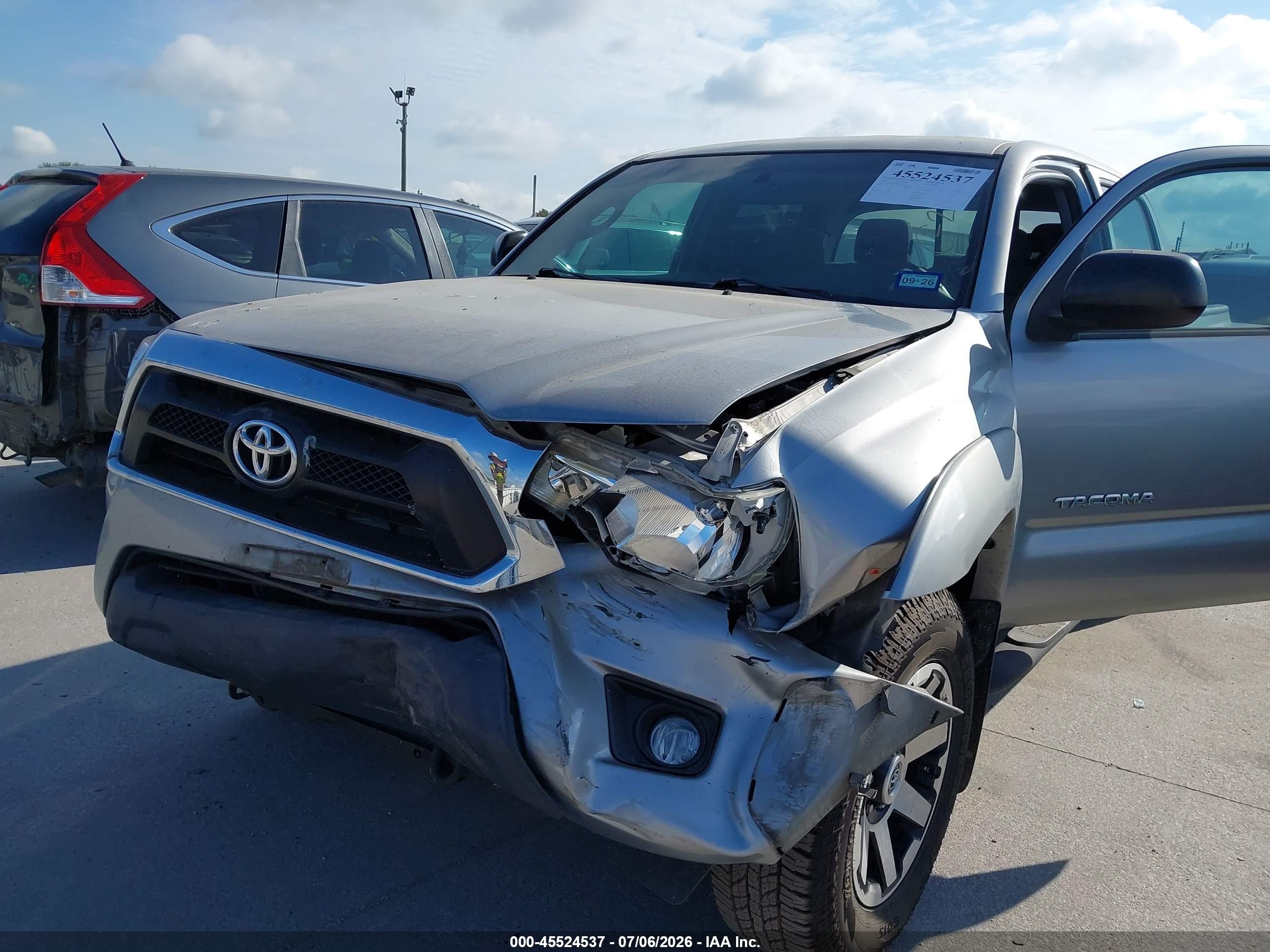 2014 Toyota Tacoma Prerunner V6 Серебряный vin: 3TMJU4GN0EM159672