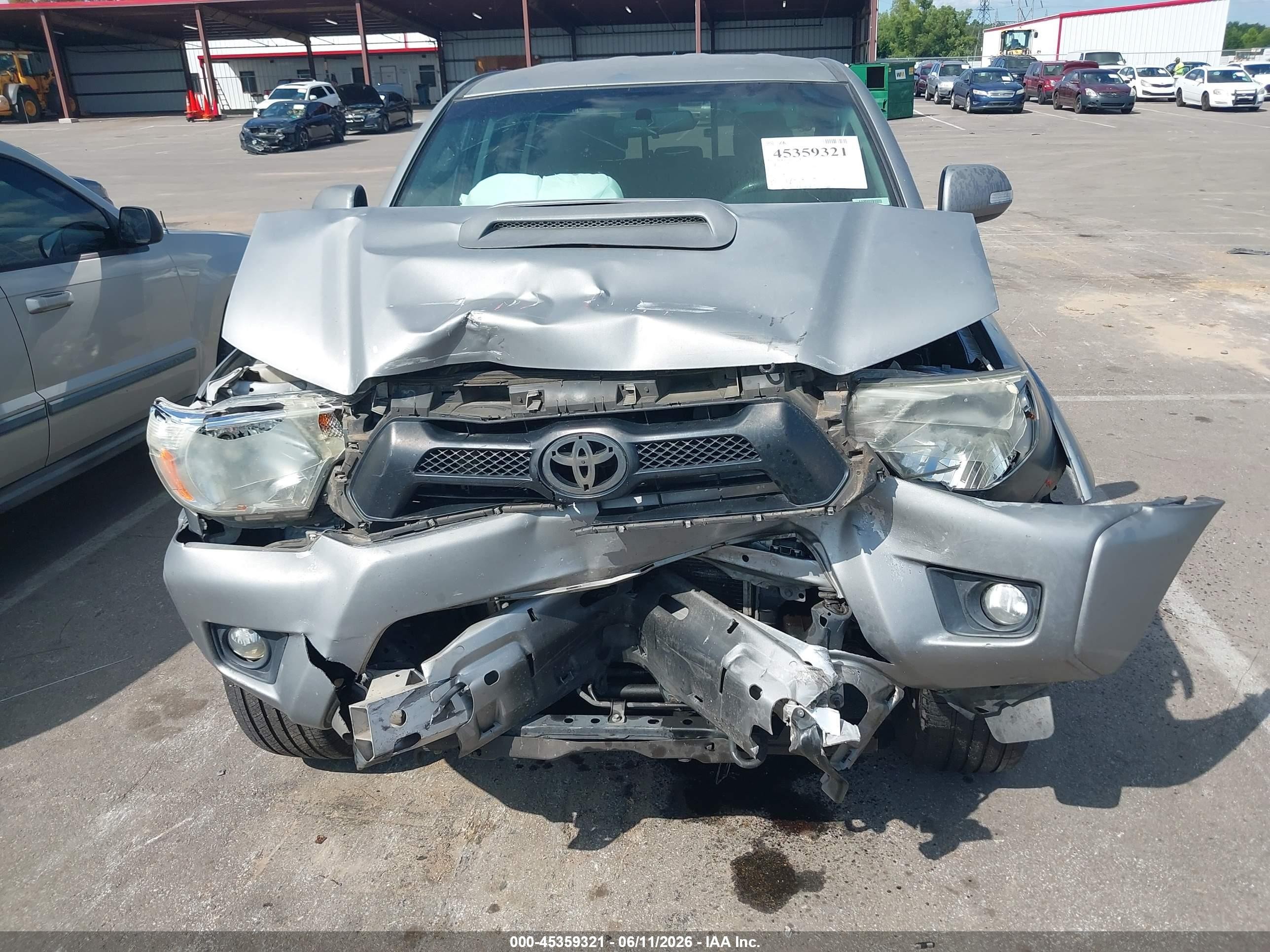 2014 Toyota Tacoma Prerunner V6 Gray vin: 3TMJU4GN0EM173667