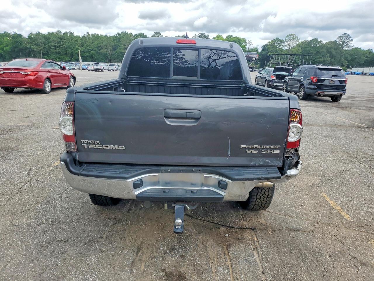 2012 Toyota Tacoma Double Cab Prerunner Gray vin: 3TMJU4GN1CM133224