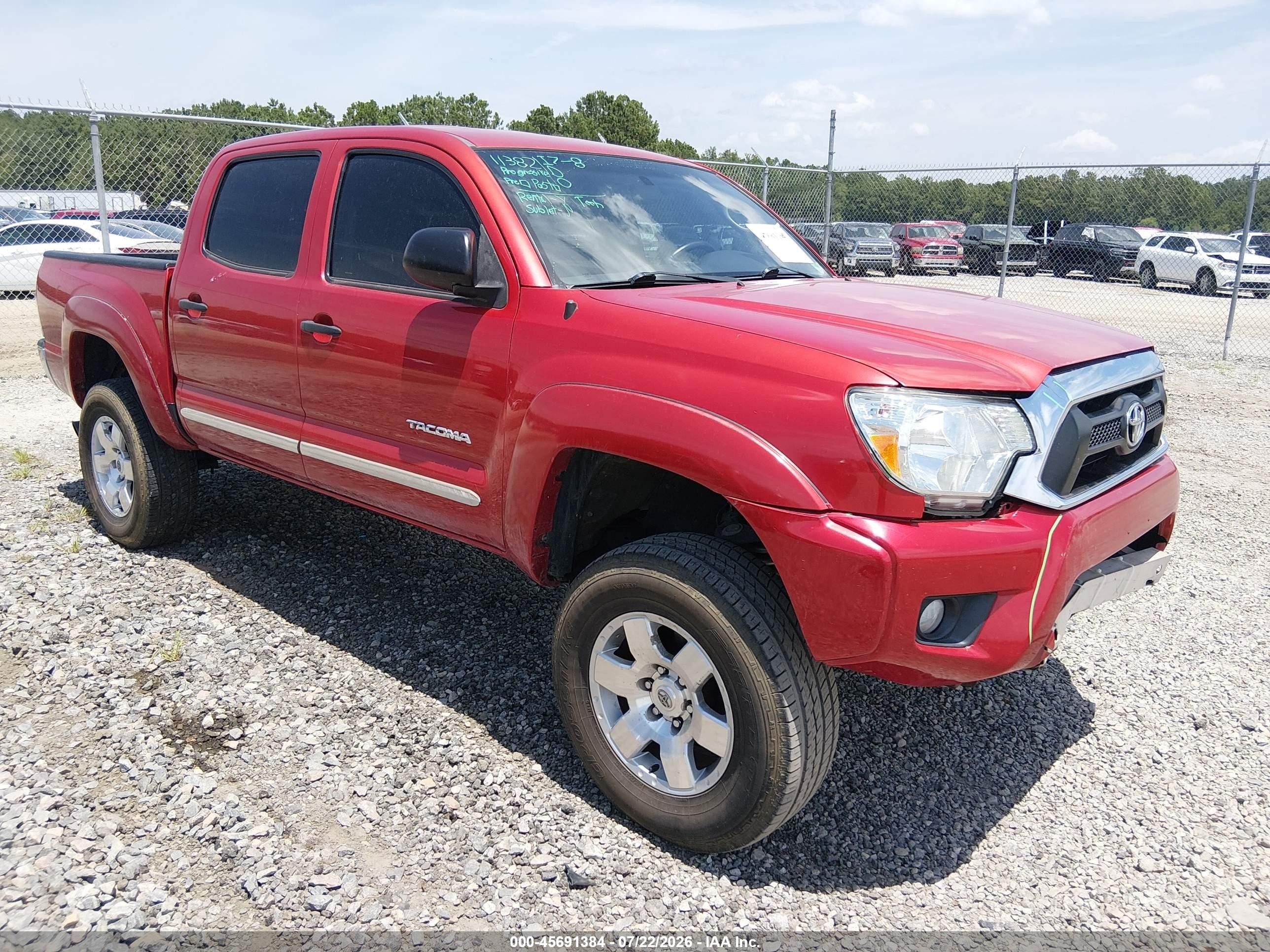 2014 Toyota Tacoma Prerunner V6 Red vin: 3TMJU4GN1EM169689
