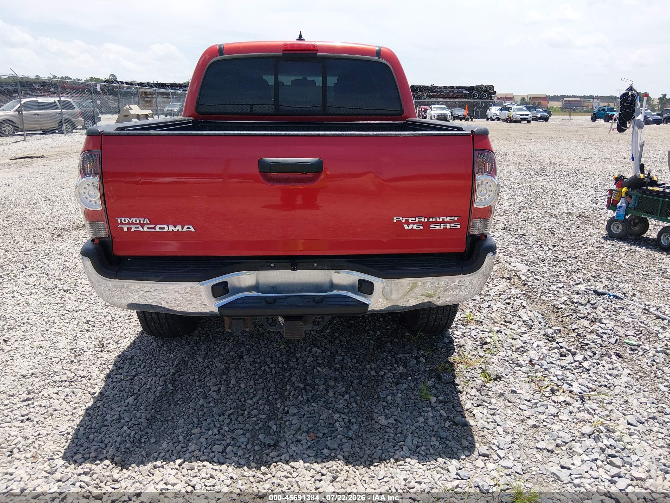 2014 Toyota Tacoma Prerunner V6 Red vin: 3TMJU4GN1EM169689
