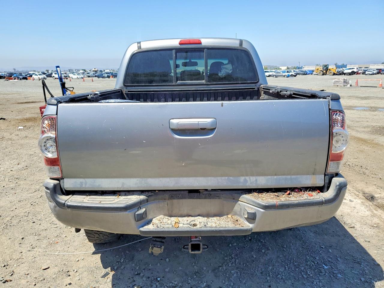 2014 Toyota Tacoma Double Cab Prerunner Gray vin: 3TMJU4GN1EM169921