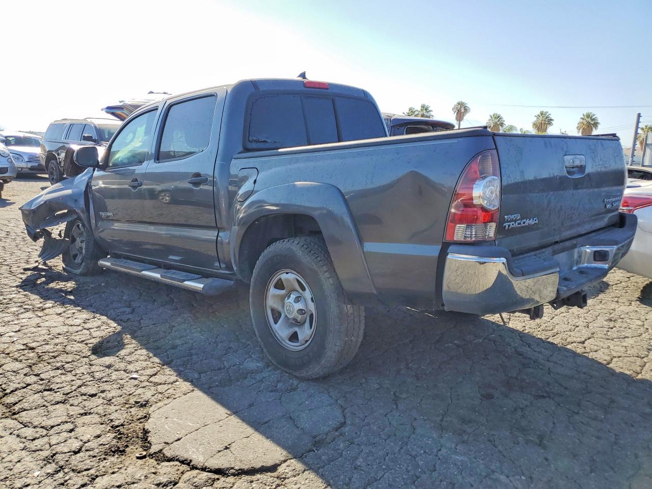 2015 Toyota Tacoma Double Cab Prerunner Gray vin: 3TMJU4GN1FM180581