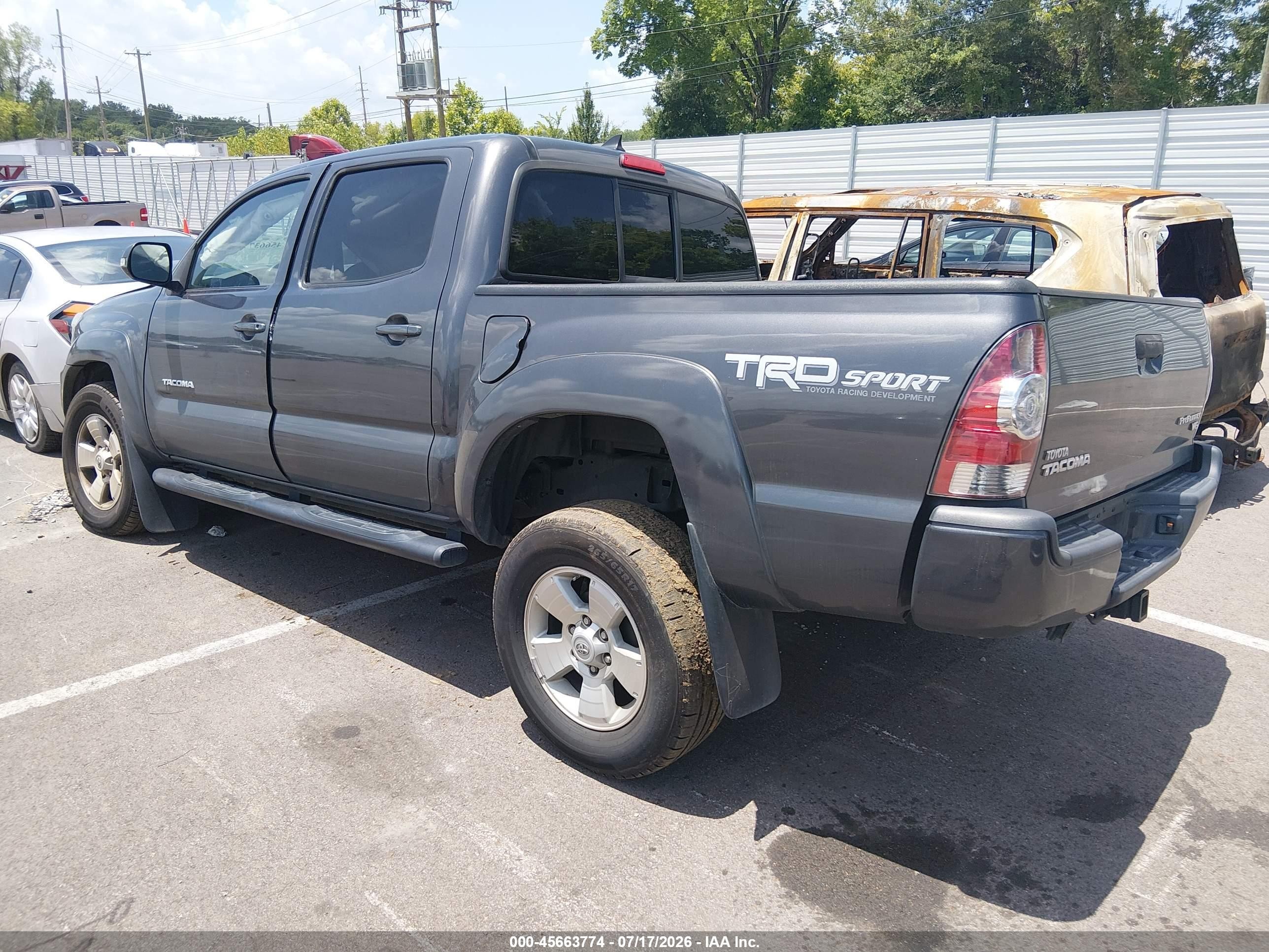 2015 Toyota Tacoma Prerunner V6 Gray vin: 3TMJU4GN1FM187630