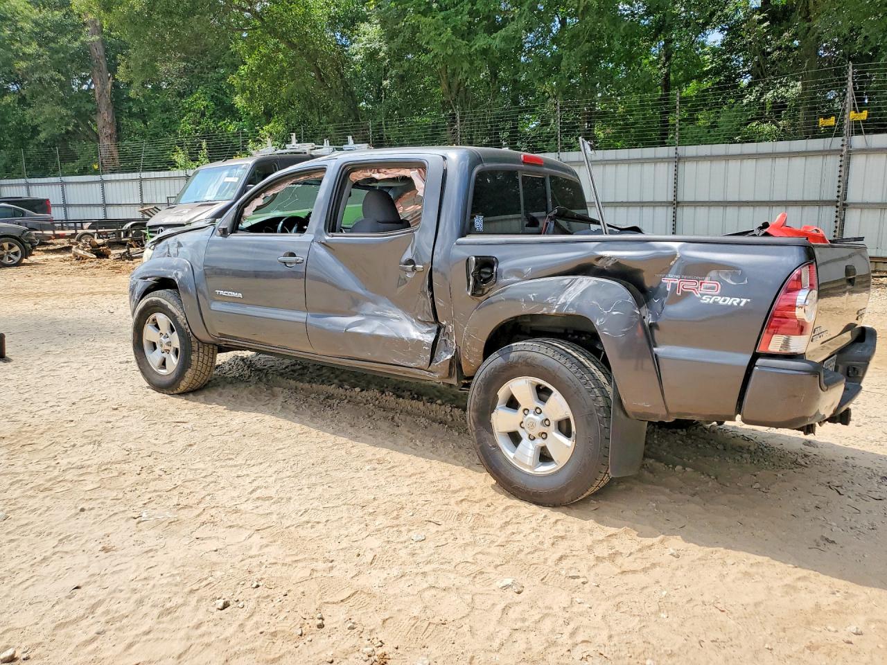2010 Toyota Tacoma Double Cab Prerunner Gray vin: 3TMJU4GN2AM102772