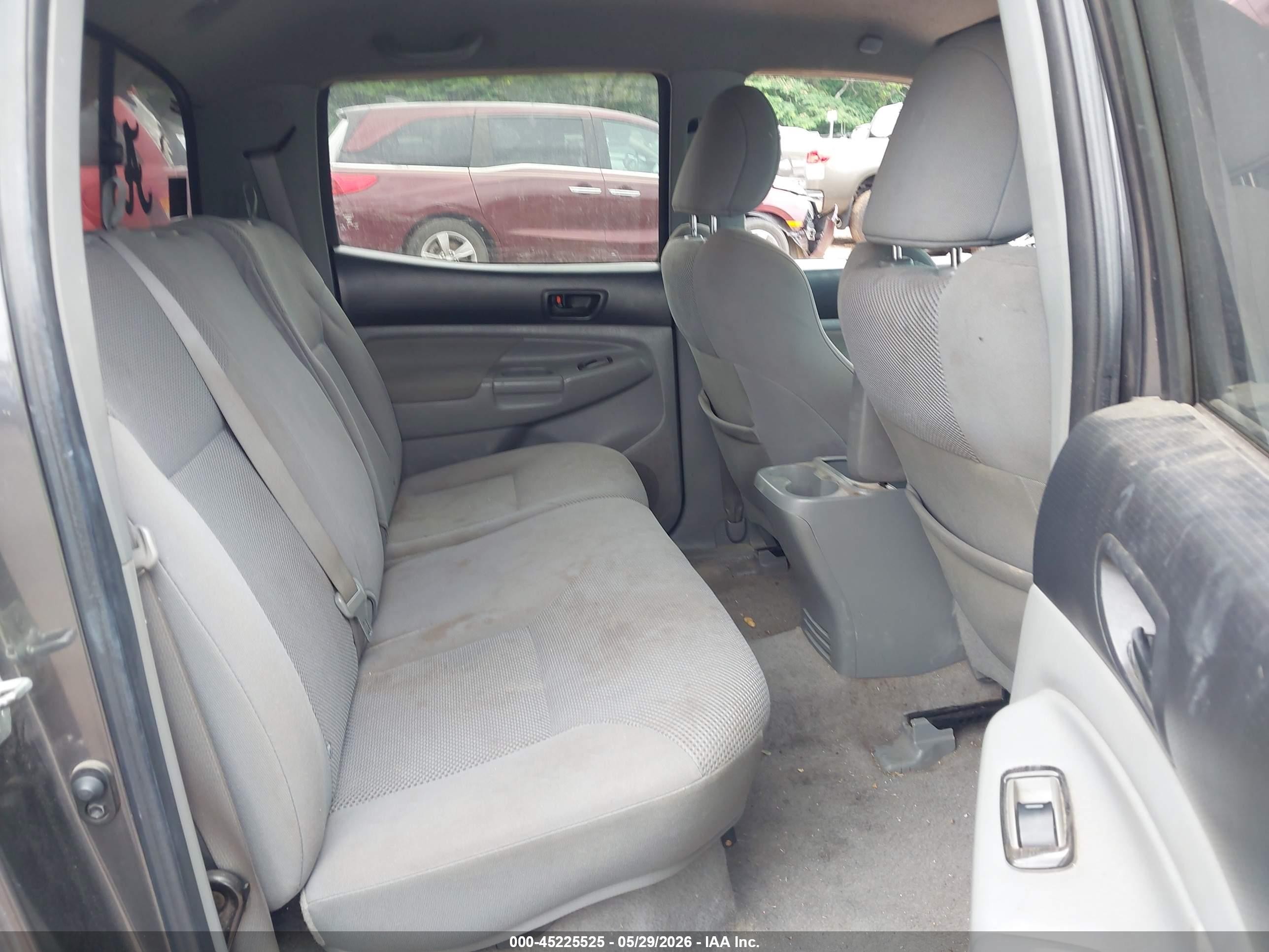 2011 Toyota Tacoma Prerunner V6 Черный vin: 3TMJU4GN2BM115006