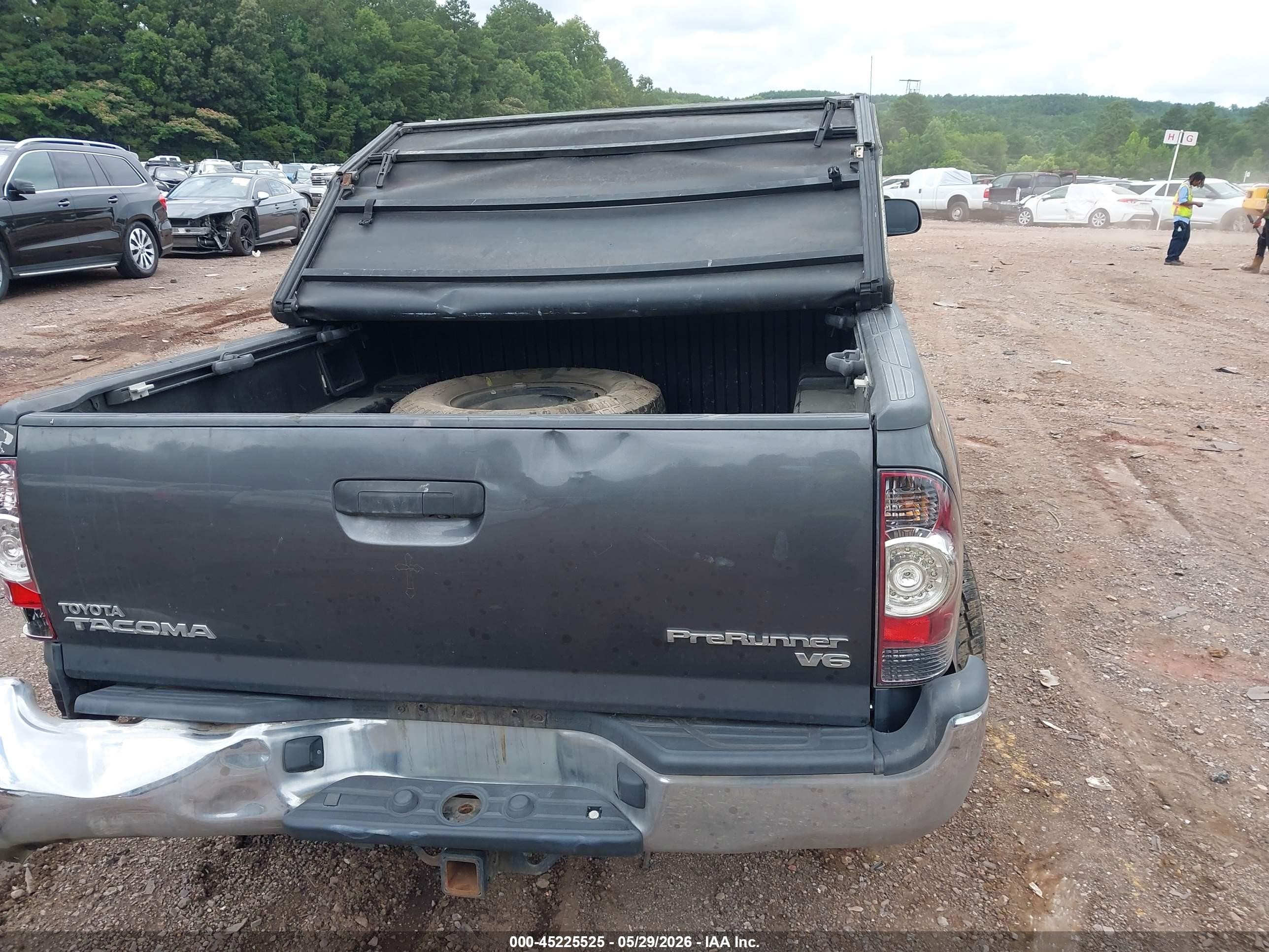 2011 Toyota Tacoma Prerunner V6 Черный vin: 3TMJU4GN2BM115006