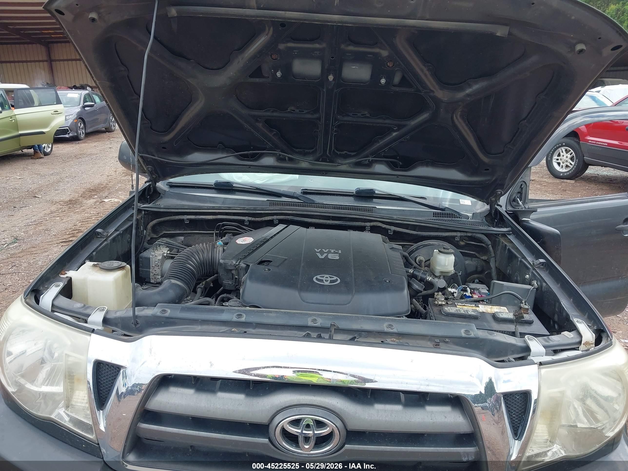2011 Toyota Tacoma Prerunner V6 Черный vin: 3TMJU4GN2BM115006