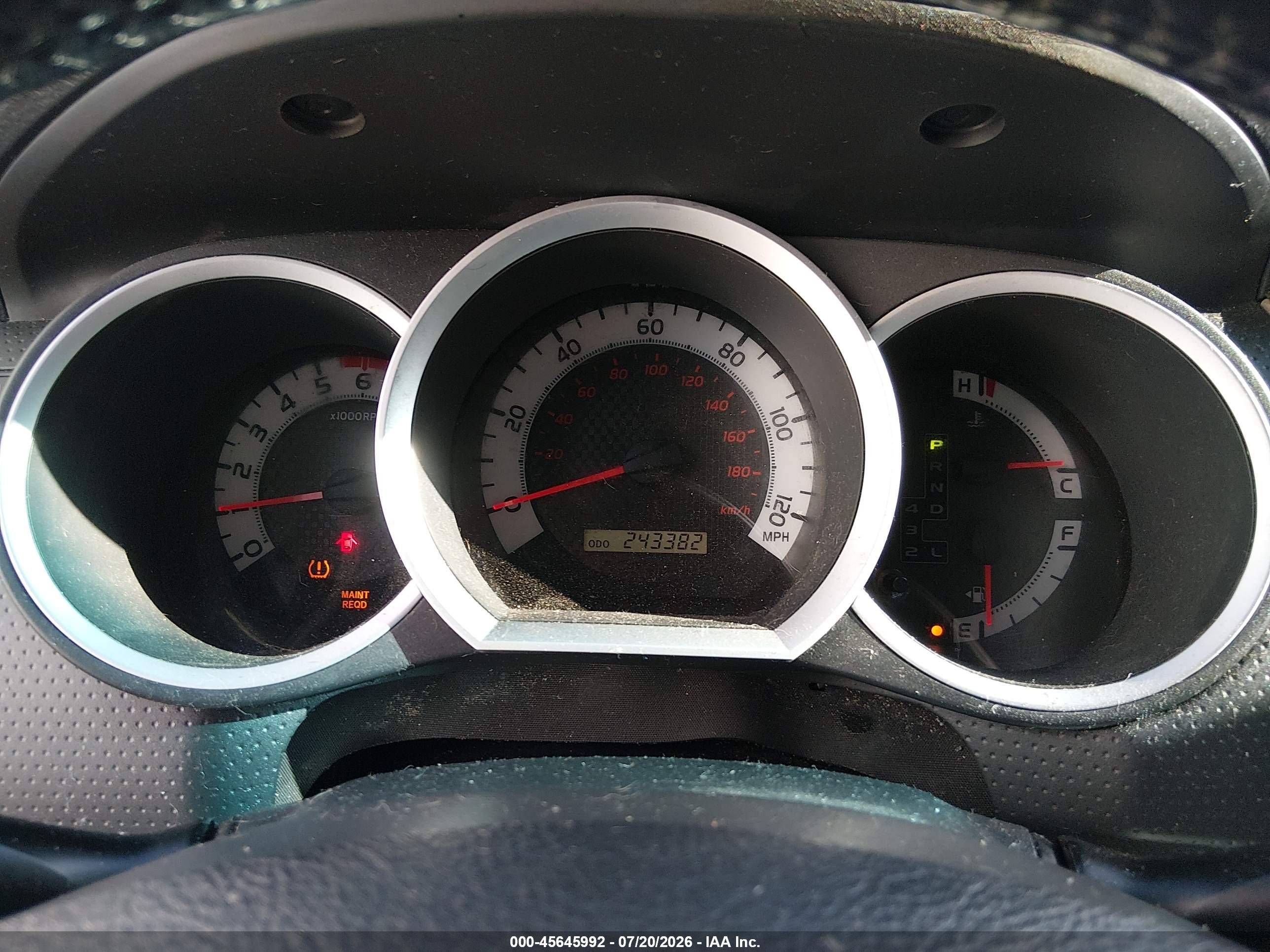 2011 Toyota Tacoma Prerunner V6 Silver vin: 3TMJU4GN2BM119900
