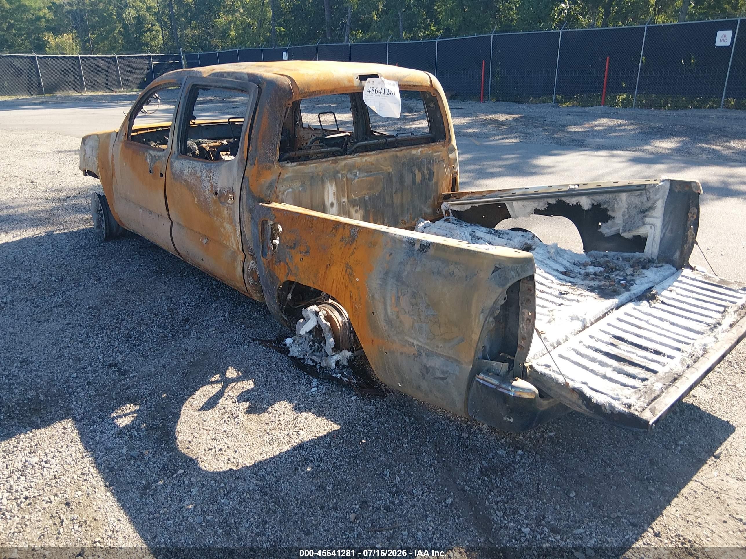 2011 Toyota Tacoma Prerunner V6 Black vin: 3TMJU4GN2BM121193