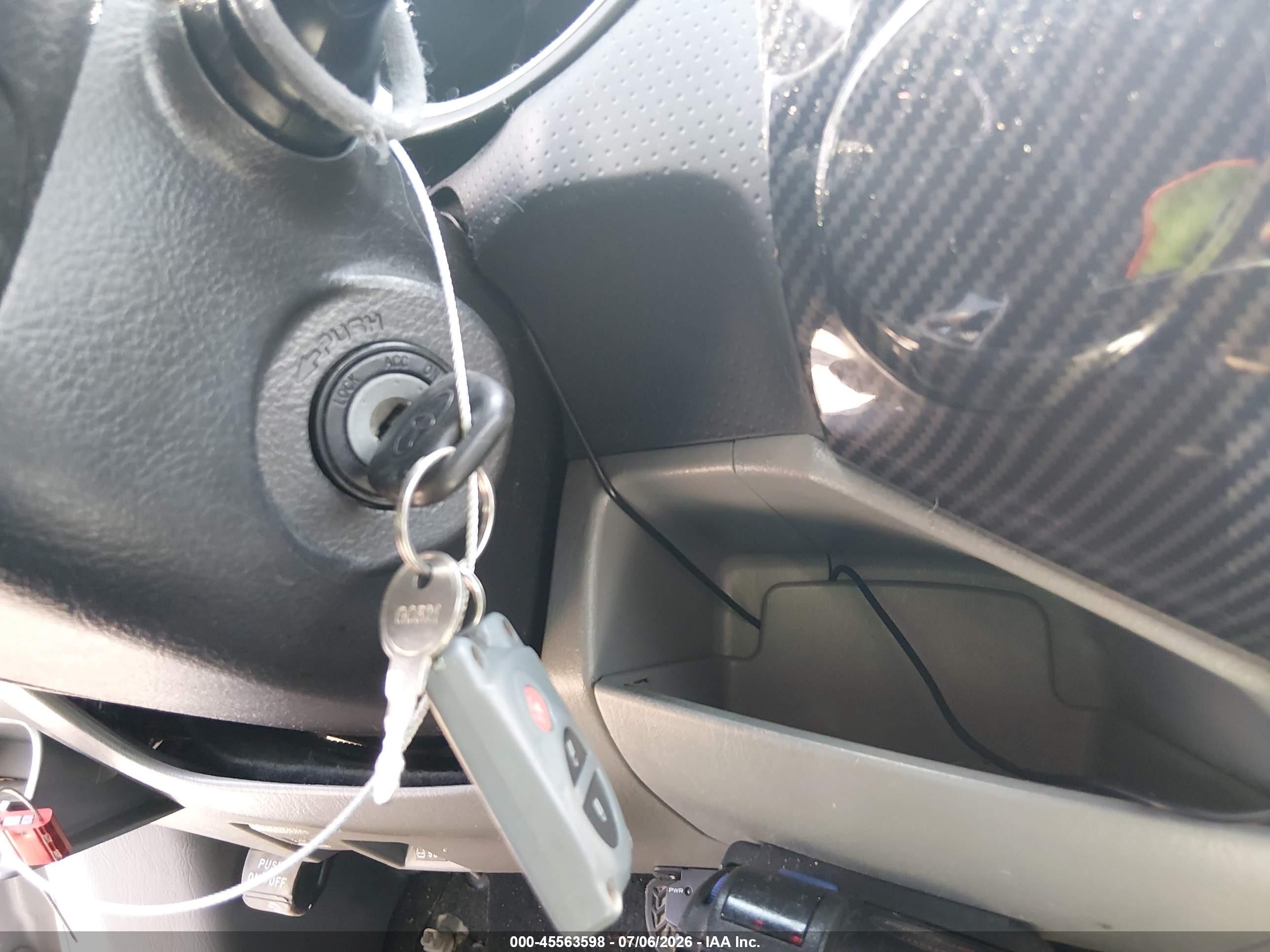 2012 Toyota Tacoma Prerunner V6 Silver vin: 3TMJU4GN2CM132342