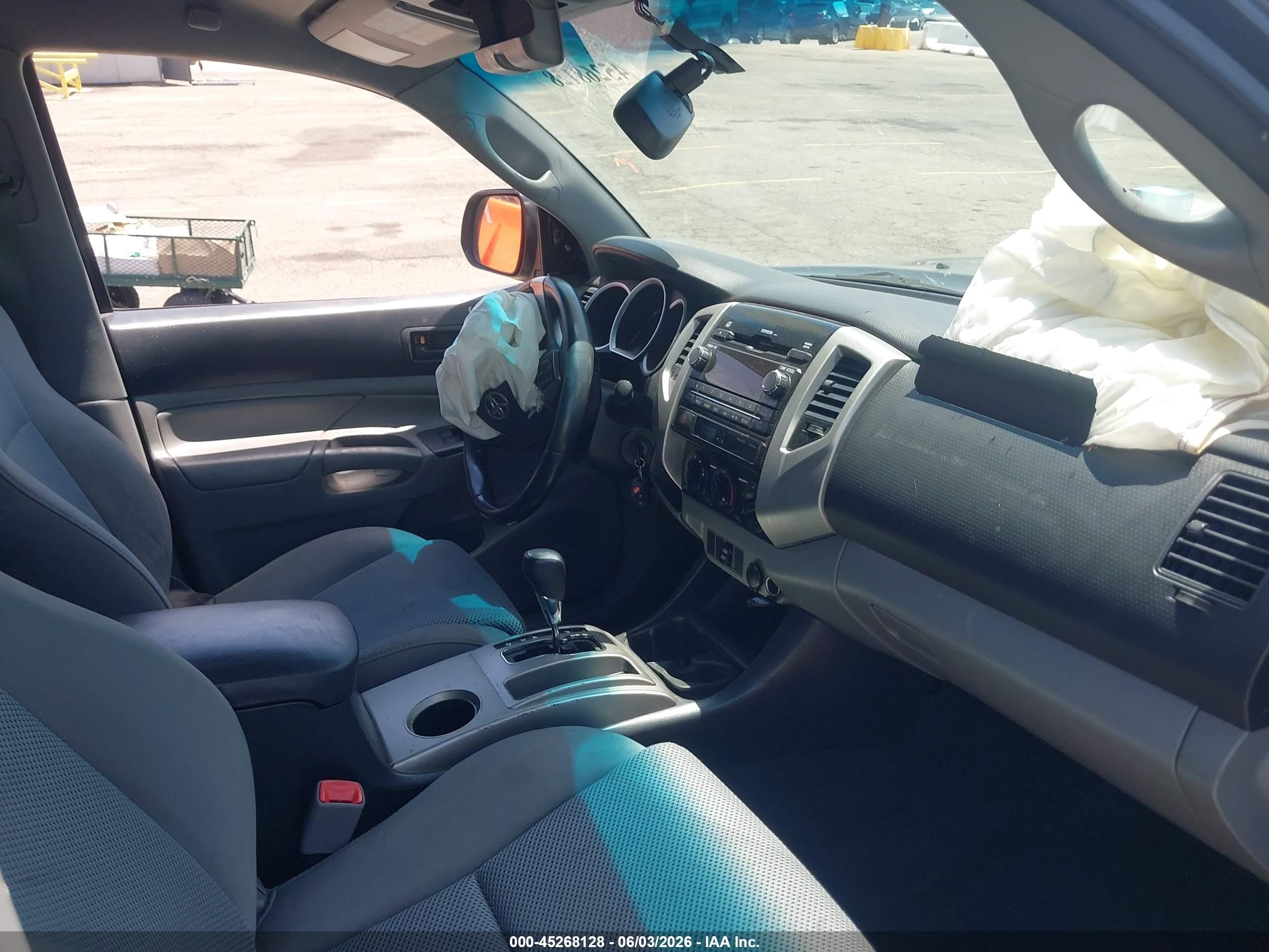 2012 Toyota Tacoma Prerunner V6 Черный vin: 3TMJU4GN2CM134723