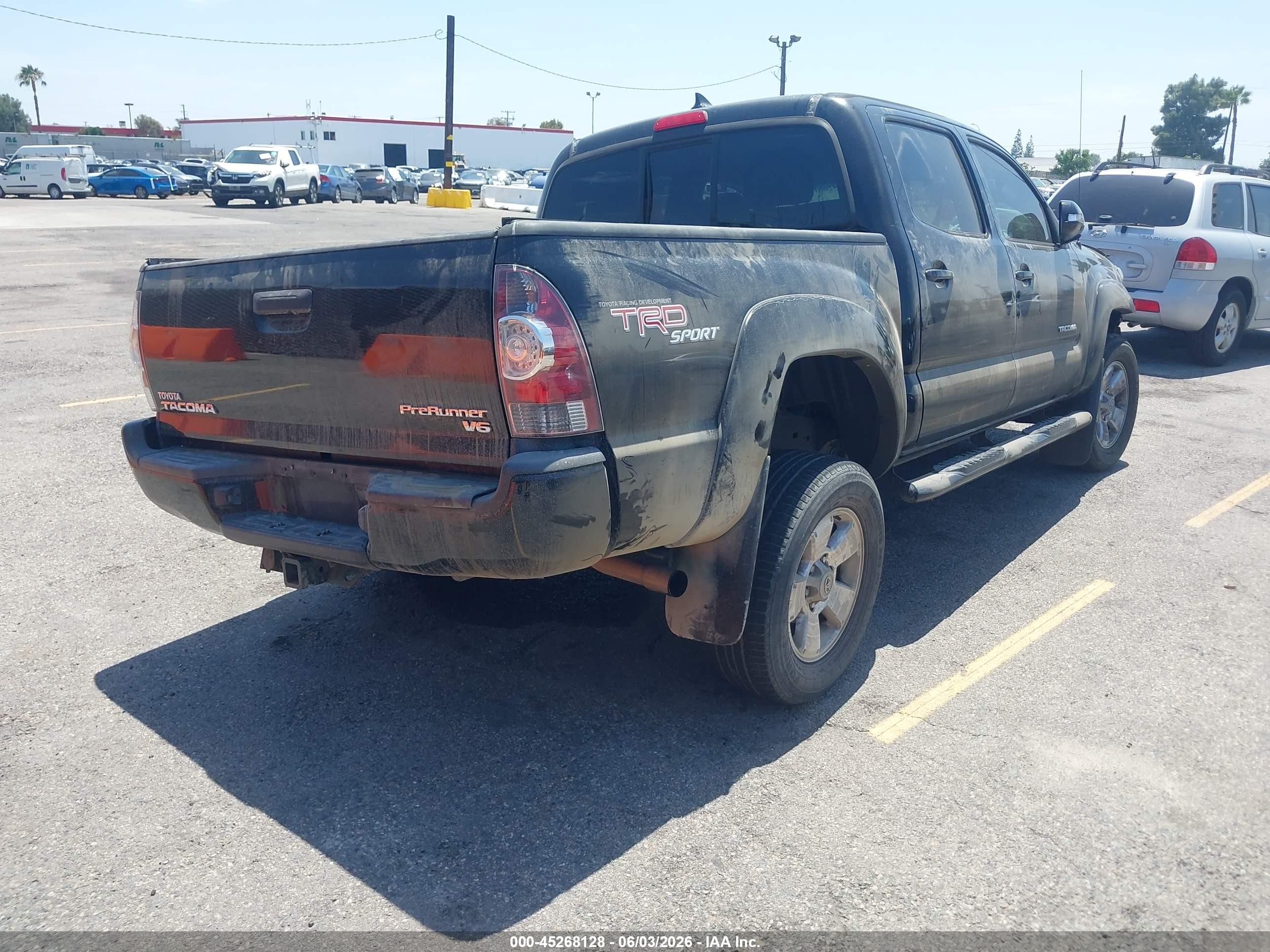 2012 Toyota Tacoma Prerunner V6 Черный vin: 3TMJU4GN2CM134723