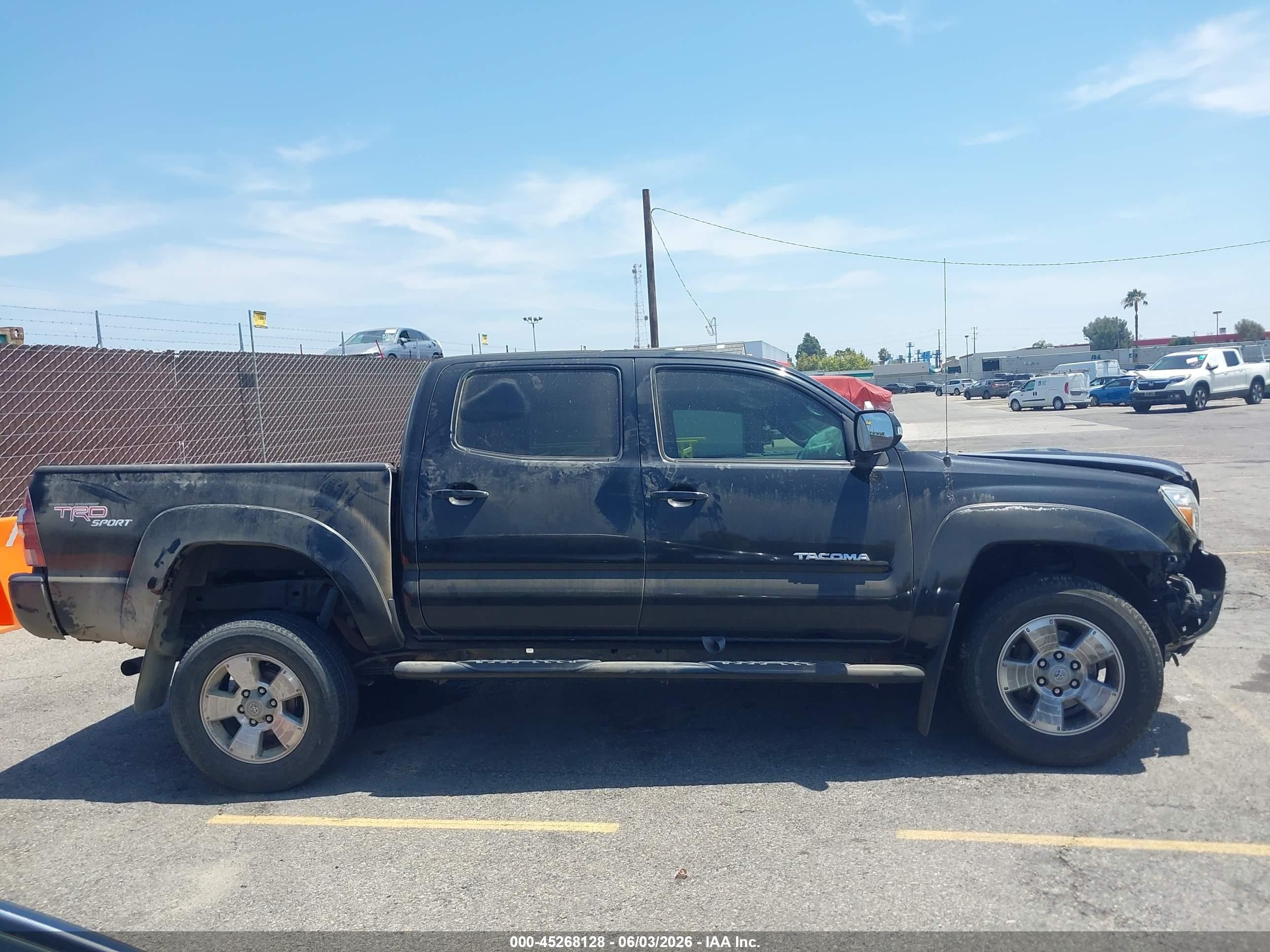 2012 Toyota Tacoma Prerunner V6 Черный vin: 3TMJU4GN2CM134723
