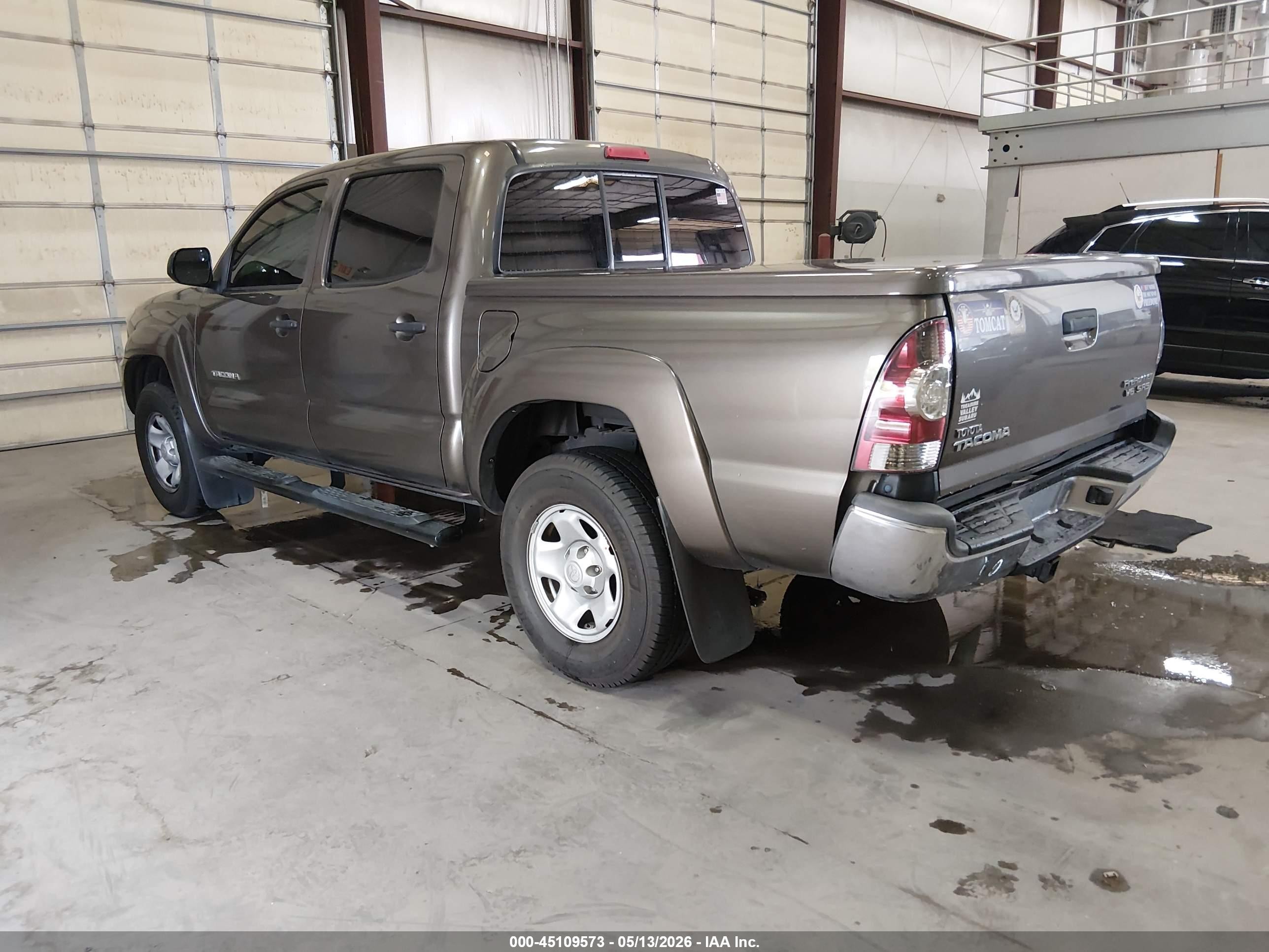 2013 Toyota Tacoma Prerunner V6 Коричневый vin: 3TMJU4GN2DM145464