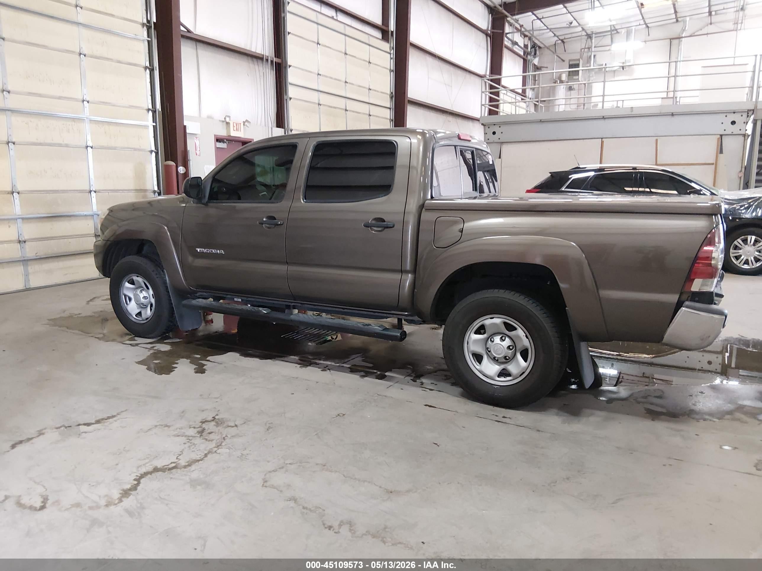 2013 Toyota Tacoma Prerunner V6 Коричневый vin: 3TMJU4GN2DM145464