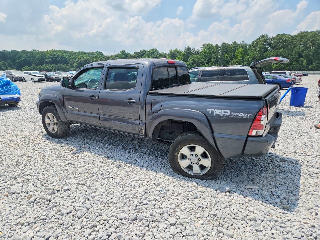2014 Toyota Tacoma Double Cab Prerunner Gray vin: 3TMJU4GN2EM158877