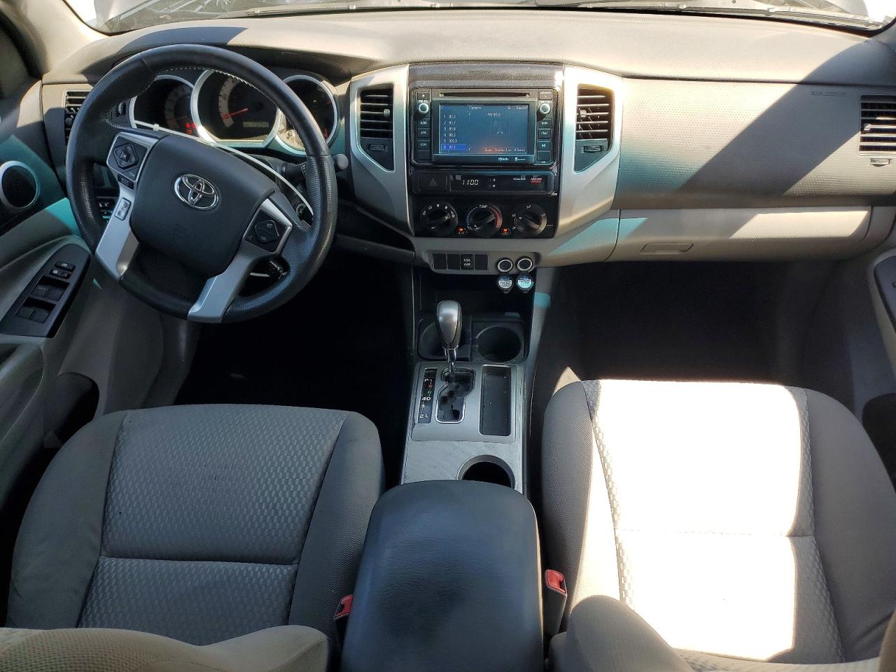 2014 Toyota Tacoma Double Cab Prerunner Gray vin: 3TMJU4GN2EM159477