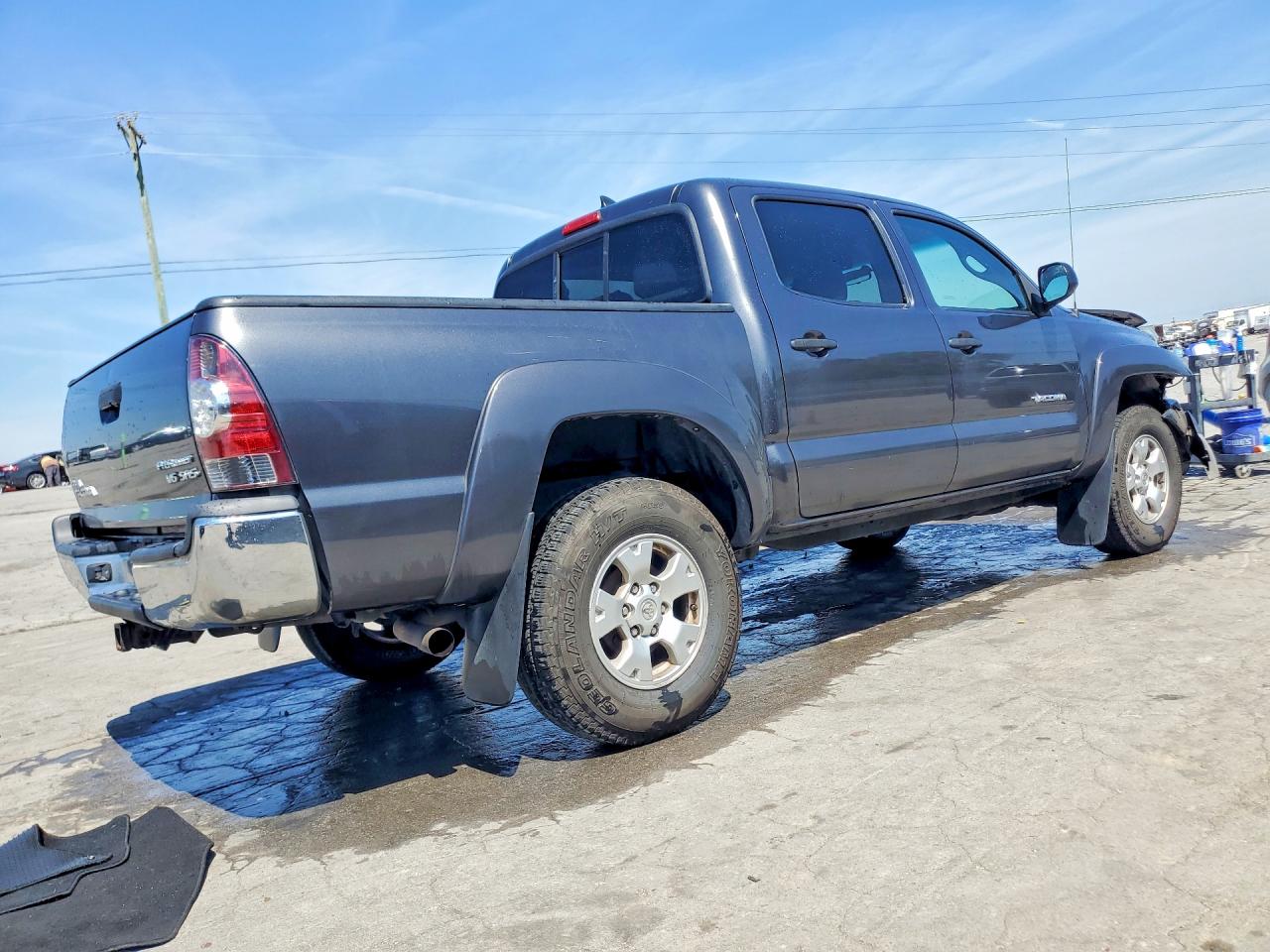 2014 Toyota Tacoma Double Cab Prerunner Gray vin: 3TMJU4GN2EM159477