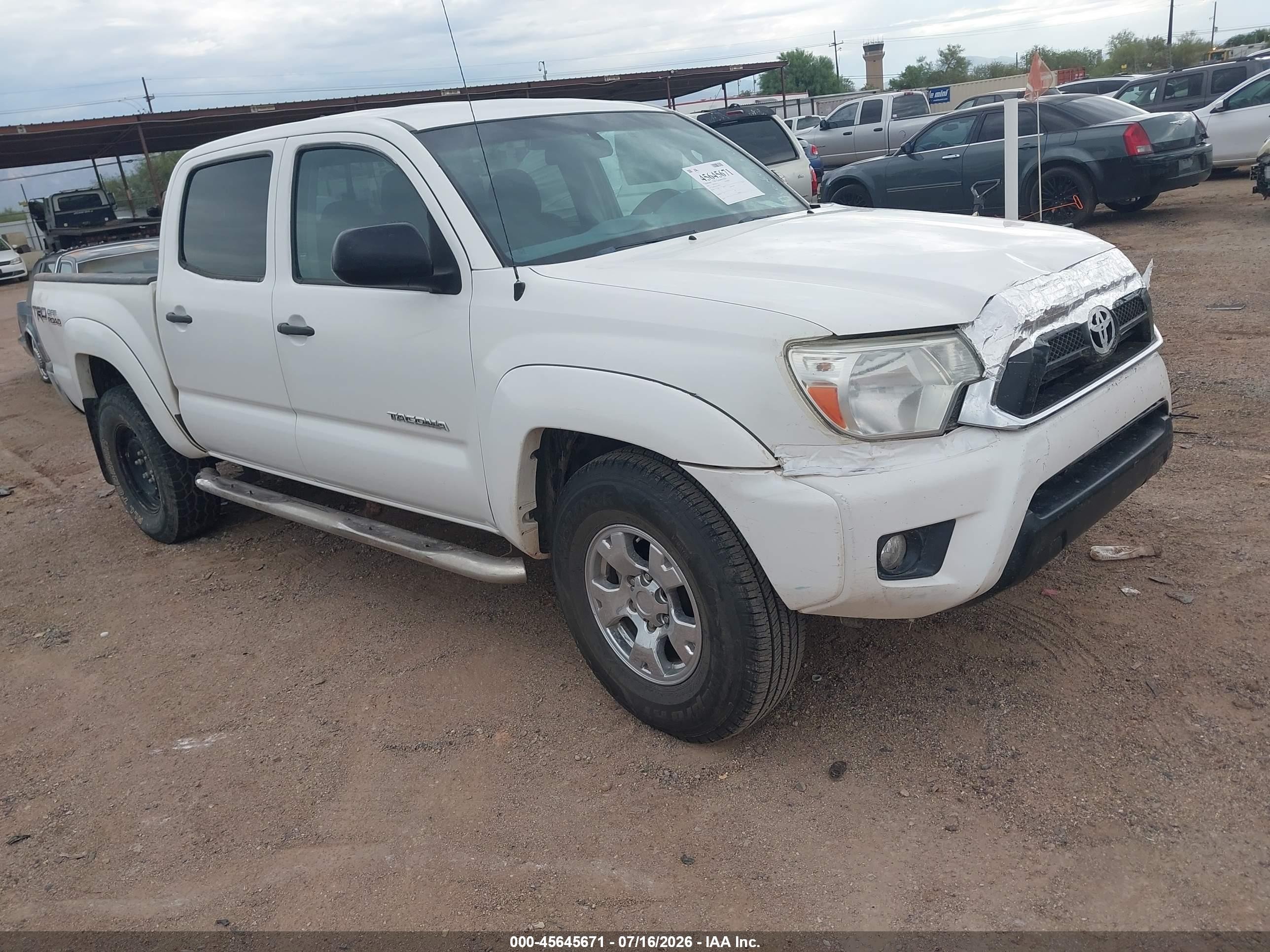 2014 Toyota Tacoma Prerunner V6 Белый vin: 3TMJU4GN2EM170673