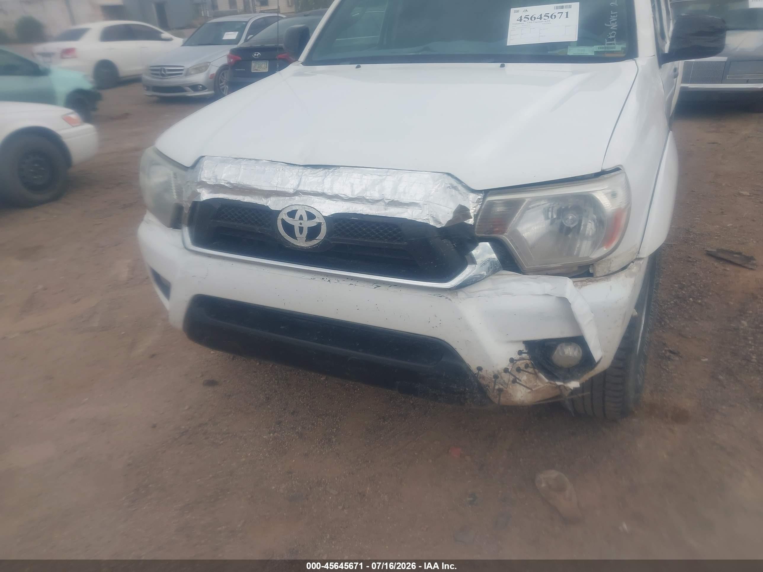 2014 Toyota Tacoma Prerunner V6 Белый vin: 3TMJU4GN2EM170673