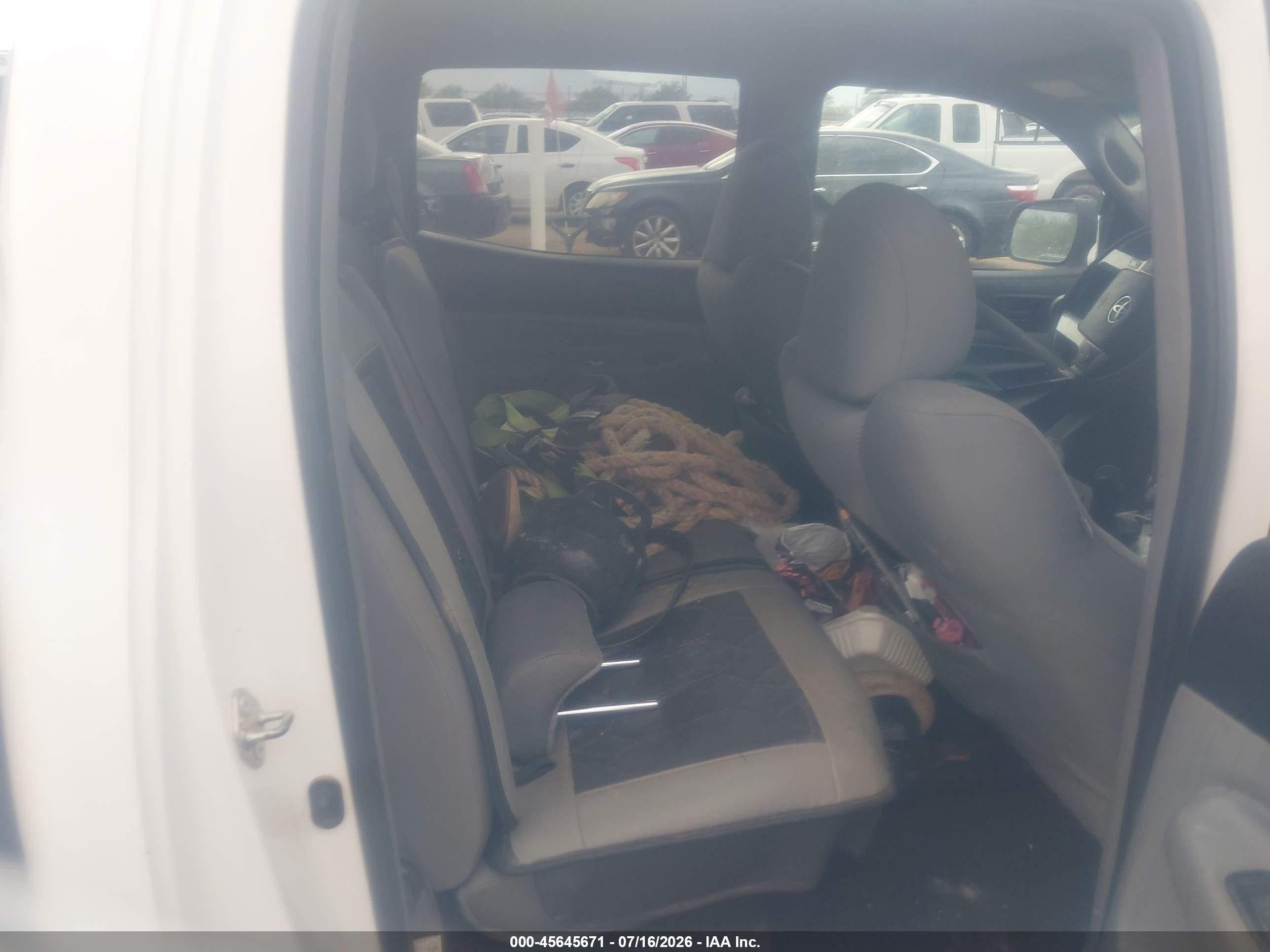 2014 Toyota Tacoma Prerunner V6 Белый vin: 3TMJU4GN2EM170673