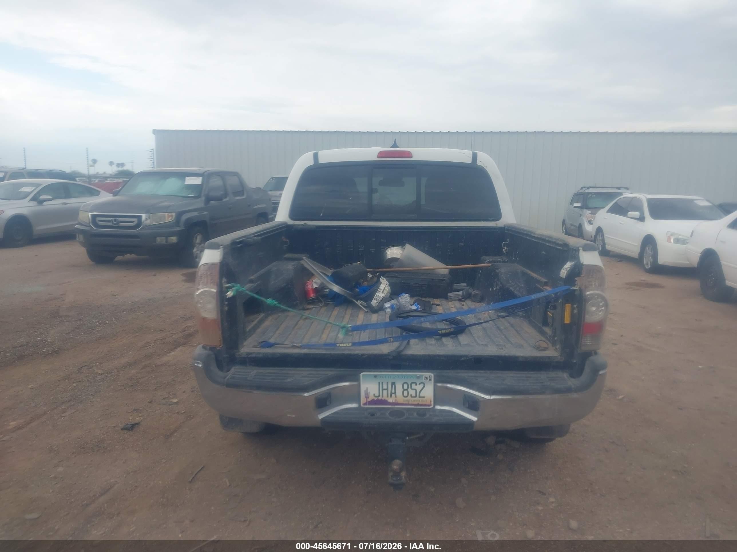 2014 Toyota Tacoma Prerunner V6 Белый vin: 3TMJU4GN2EM170673