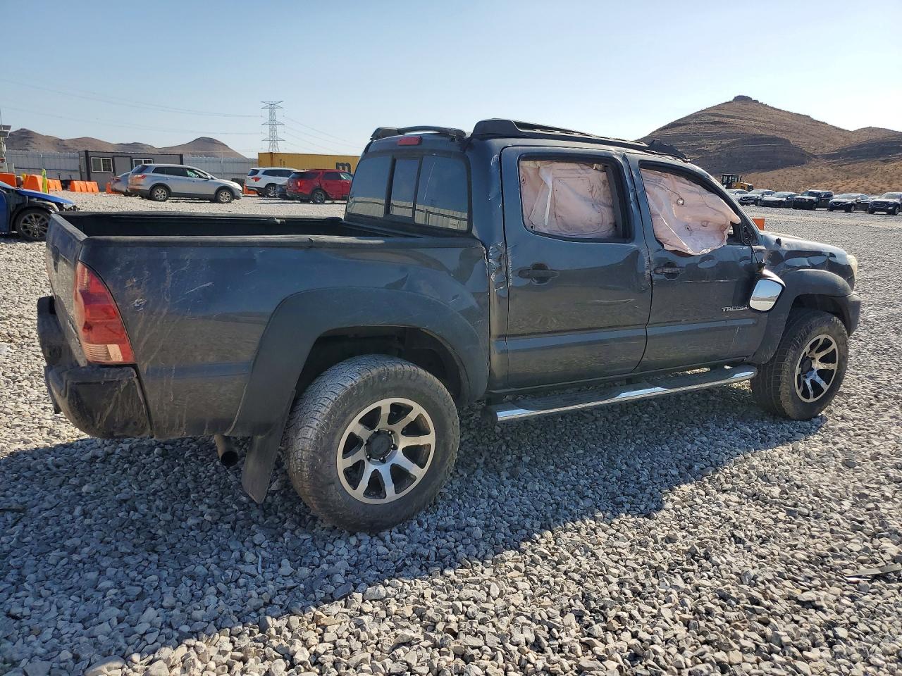 2015 Toyota Tacoma Double Cab Prerunner Gray vin: 3TMJU4GN2FM189242