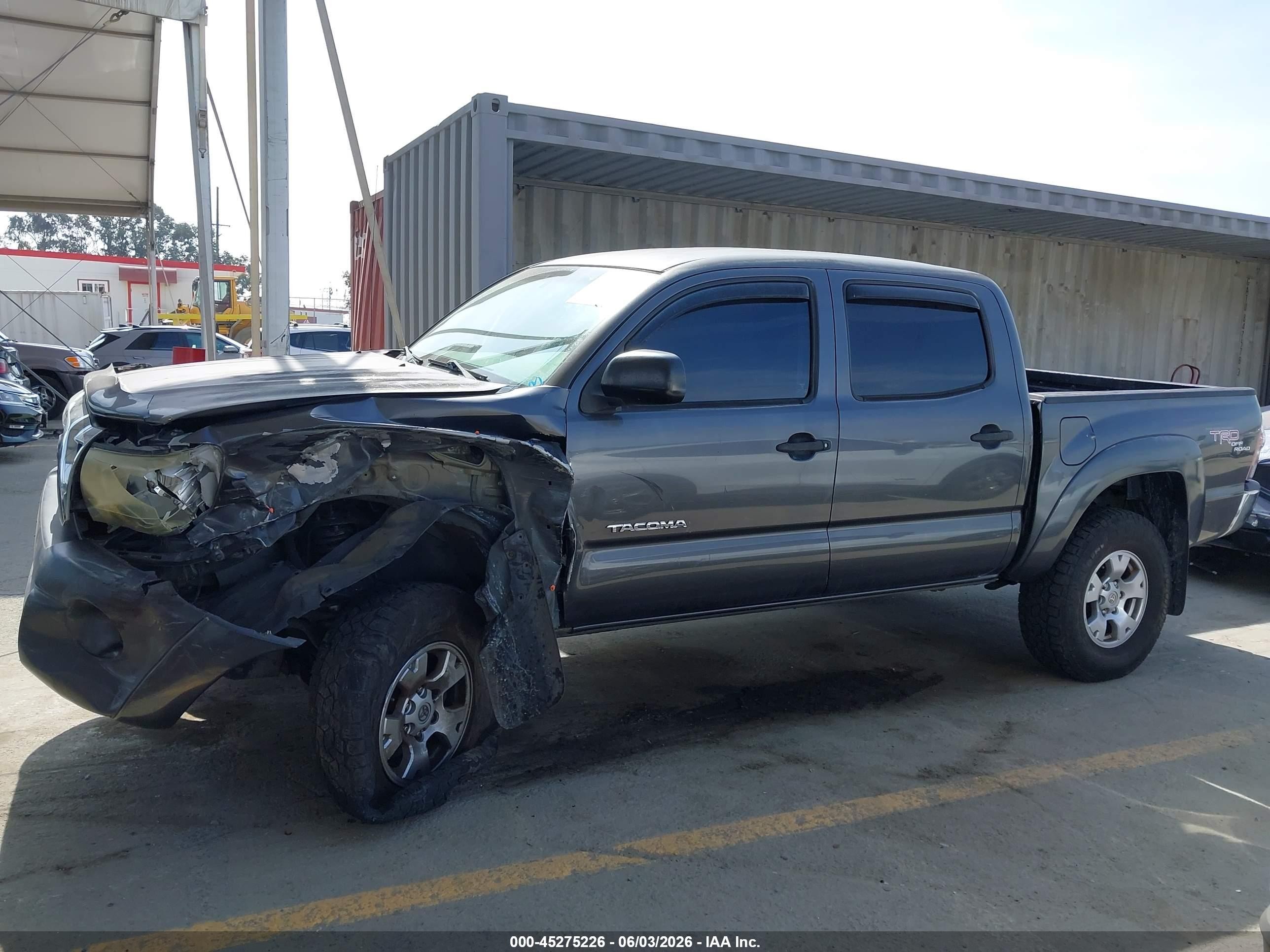 2010 Toyota Tacoma Prerunner V6 Gray vin: 3TMJU4GN3AM098036