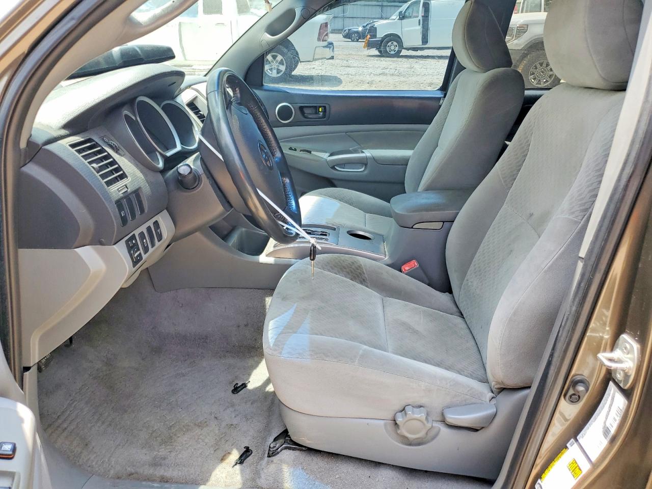 2010 Toyota Tacoma Double Cab Prerunner Gray vin: 3TMJU4GN3AM103428
