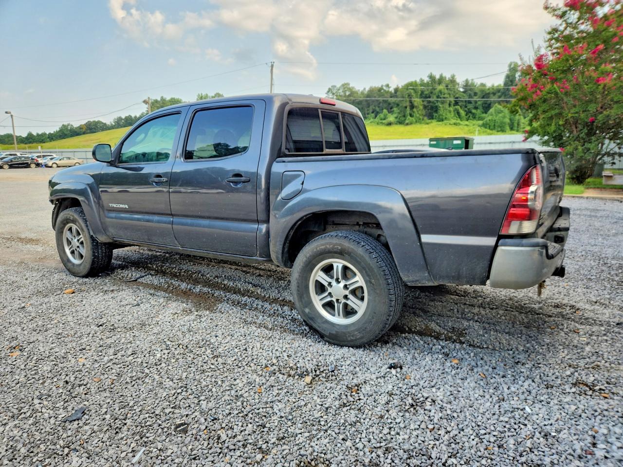 2010 Toyota Tacoma Double Cab Prerunner Gray vin: 3TMJU4GN3AM105423