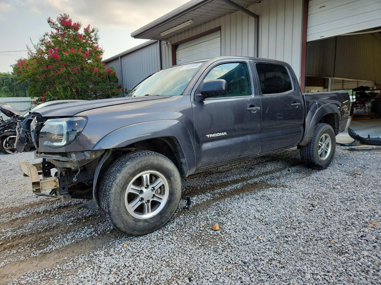 2010 Toyota Tacoma Double Cab Prerunner Gray vin: 3TMJU4GN3AM105423