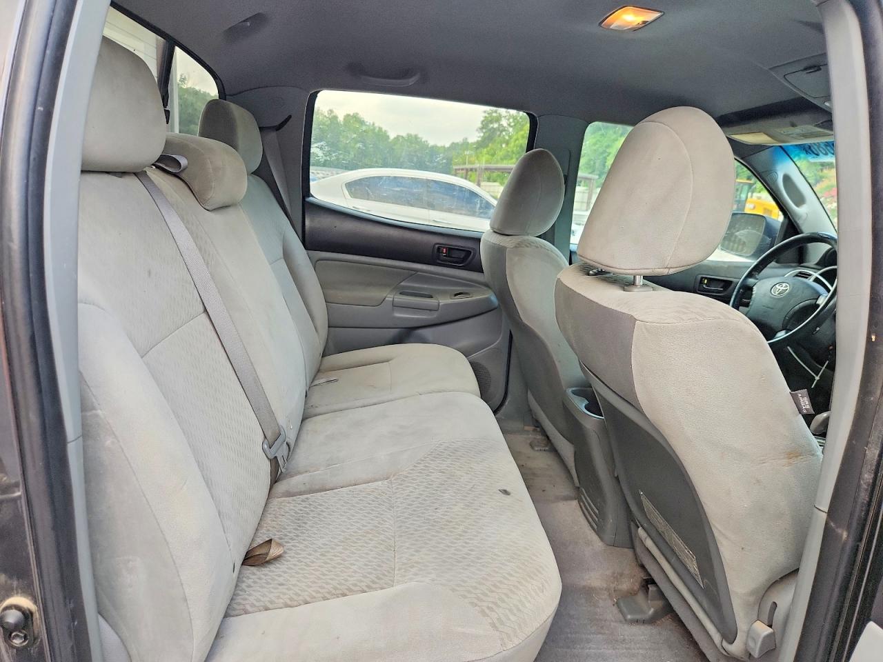 2010 Toyota Tacoma Double Cab Prerunner Gray vin: 3TMJU4GN3AM105423