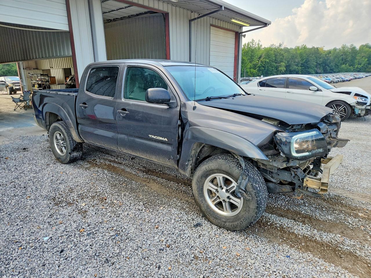2010 Toyota Tacoma Double Cab Prerunner Gray vin: 3TMJU4GN3AM105423