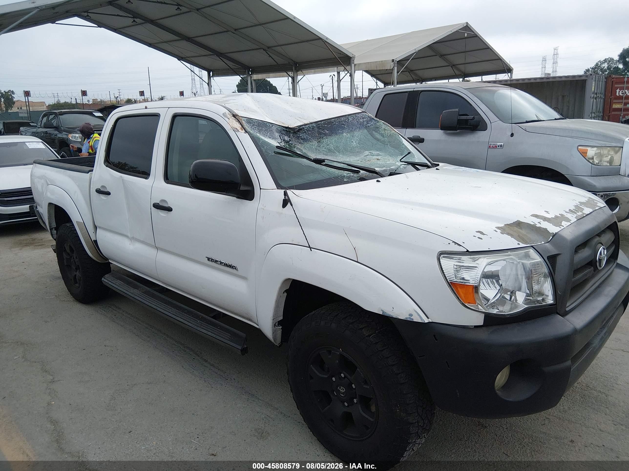 2011 Toyota Tacoma Prerunner V6 White vin: 3TMJU4GN3BM117380