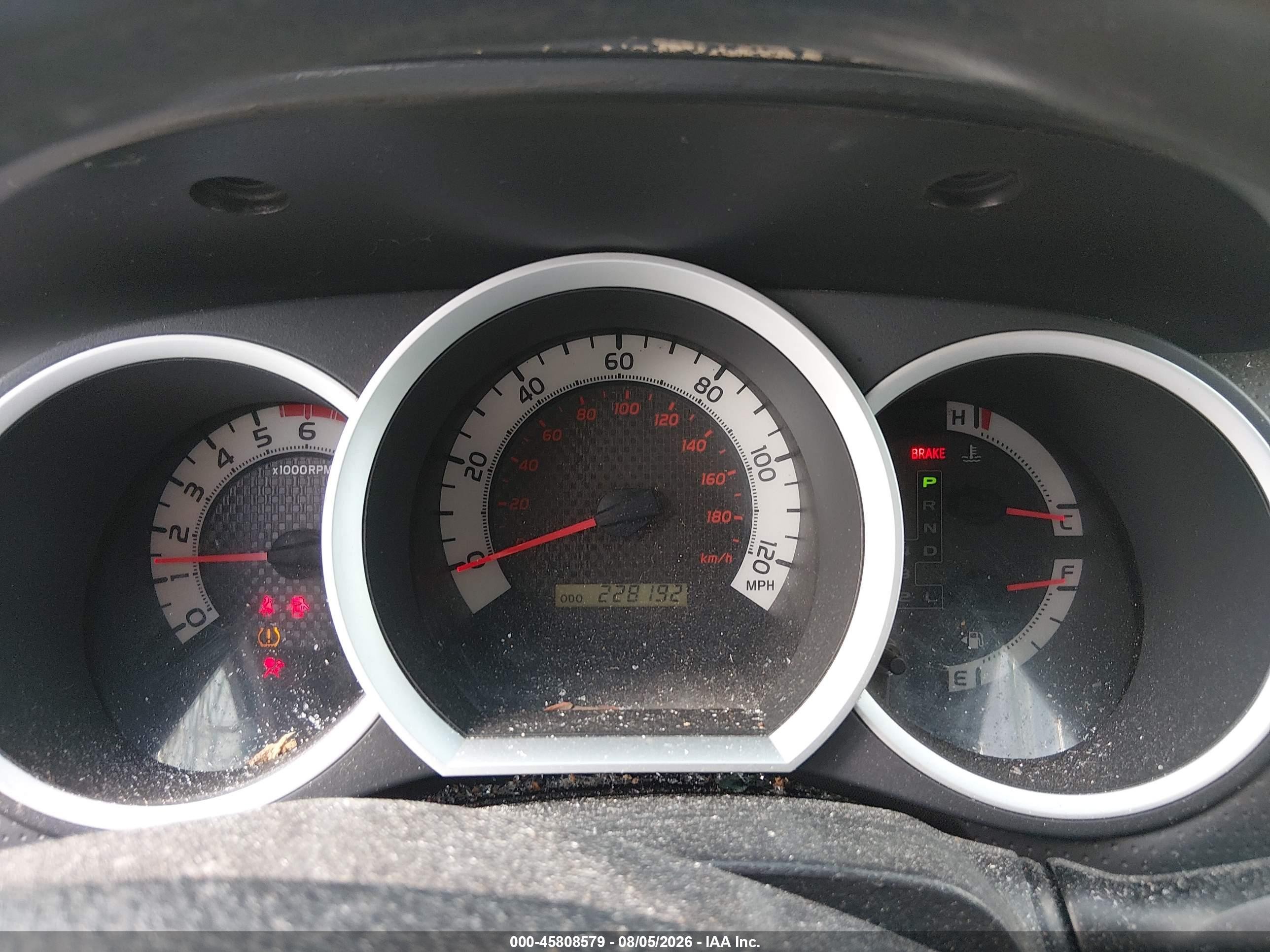 2011 Toyota Tacoma Prerunner V6 White vin: 3TMJU4GN3BM117380