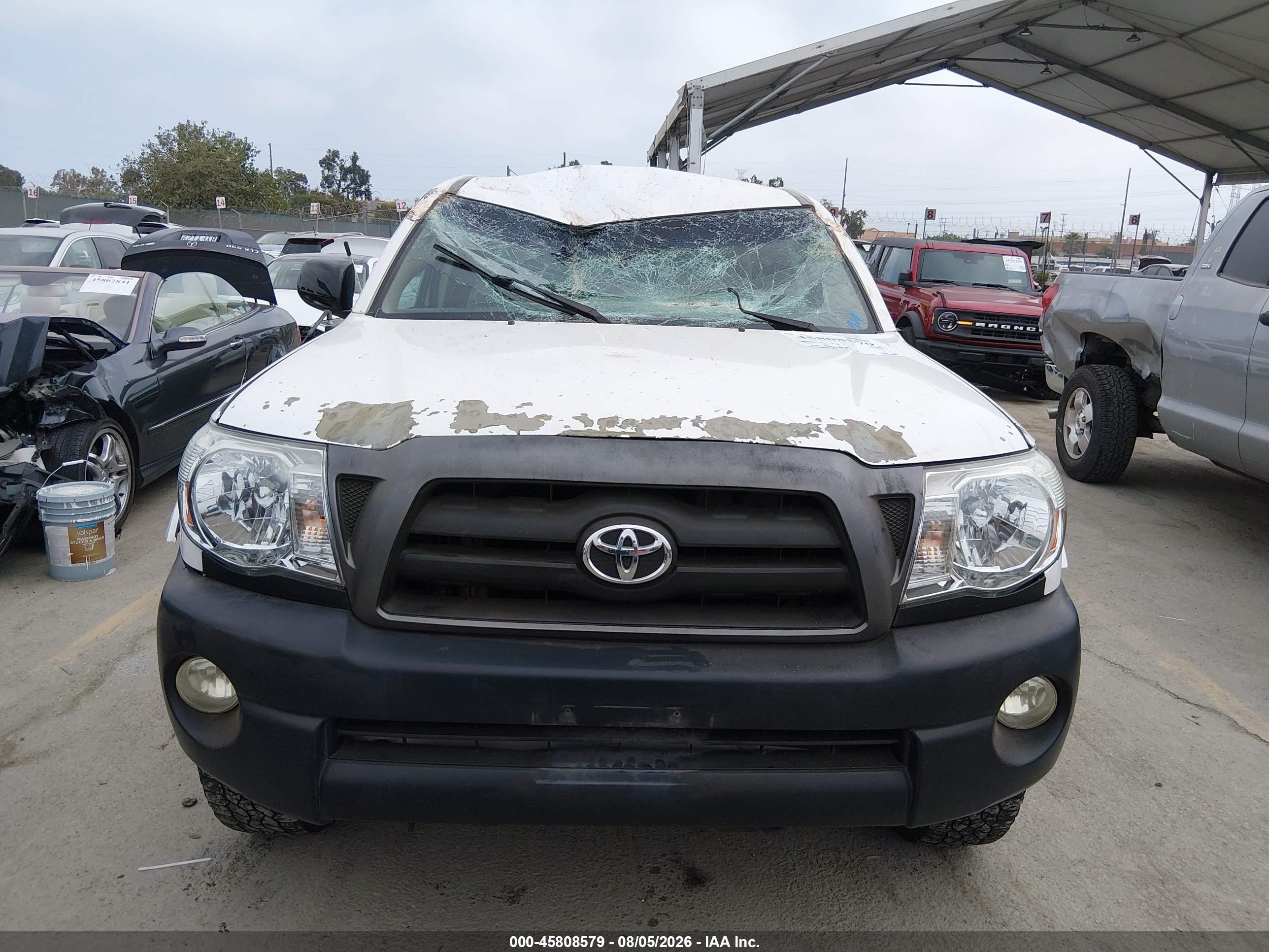 2011 Toyota Tacoma Prerunner V6 White vin: 3TMJU4GN3BM117380